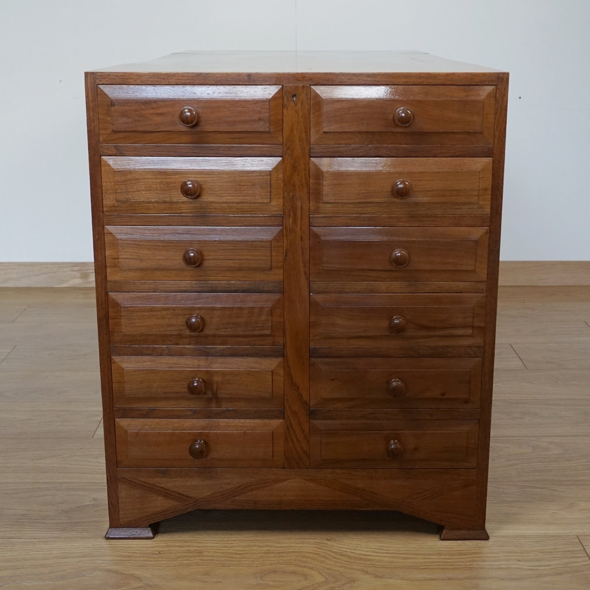 Cotswold School Art Deco Walnut Desk - Jeroen Markies Art Deco