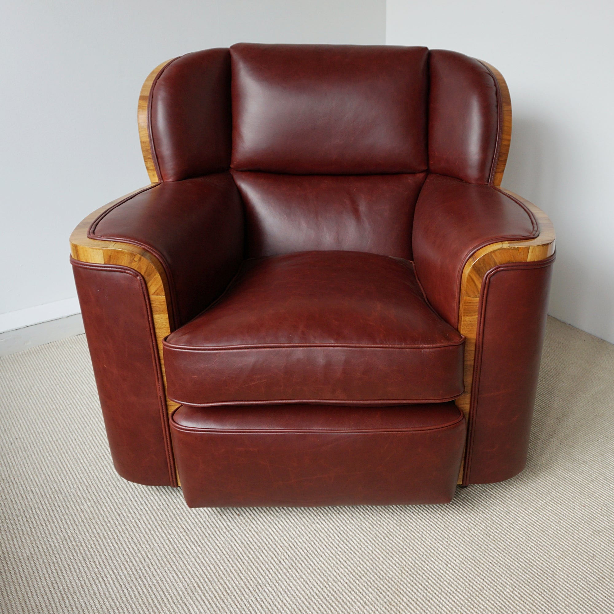 Vintage Art Deco Chestnut Leather Lounger Armchairs - Jeroen Markies Art Deco
