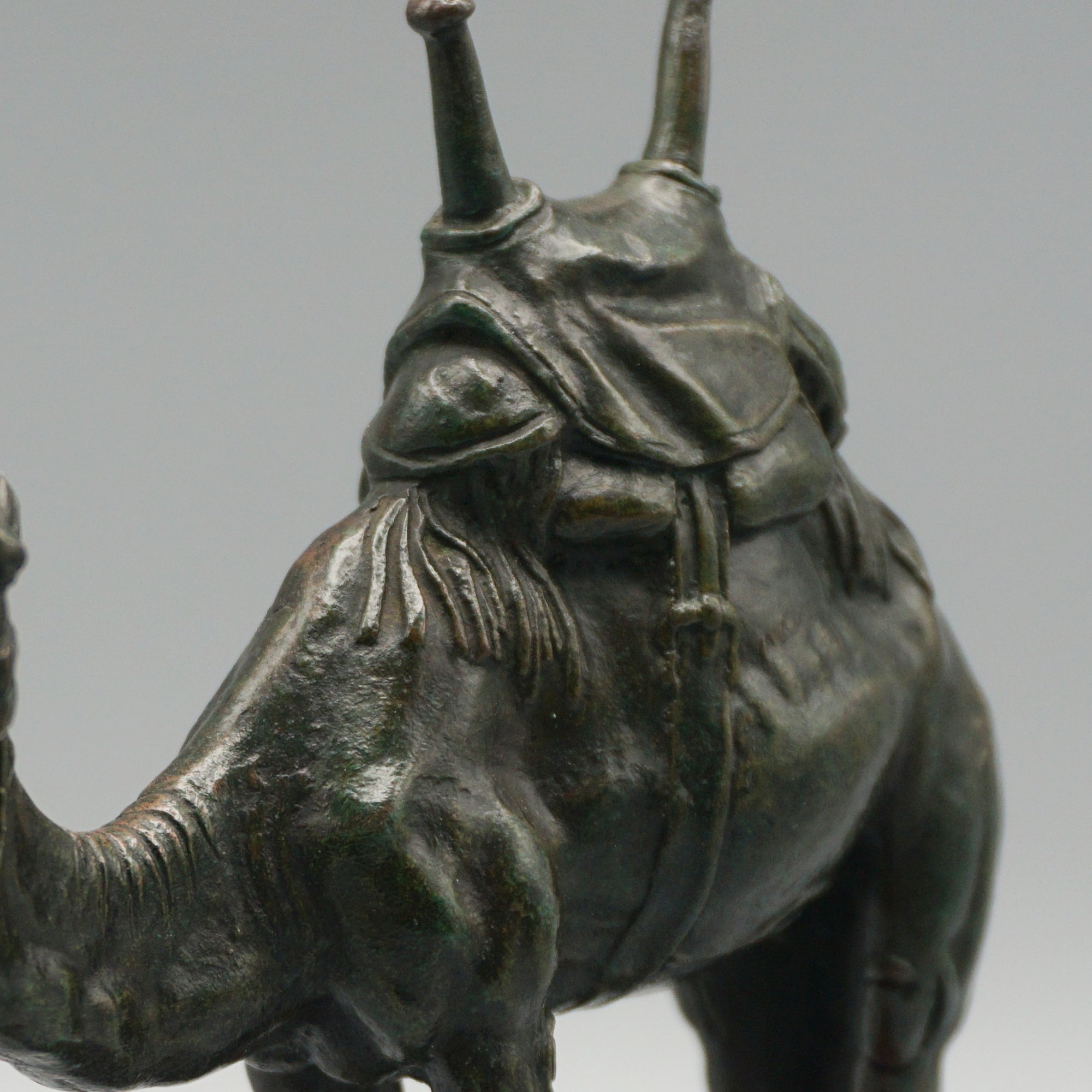 'Dromadaire' A Saddled Camel bronze Sculpture by Alfred Barye - Jeroen Markies Art Deco