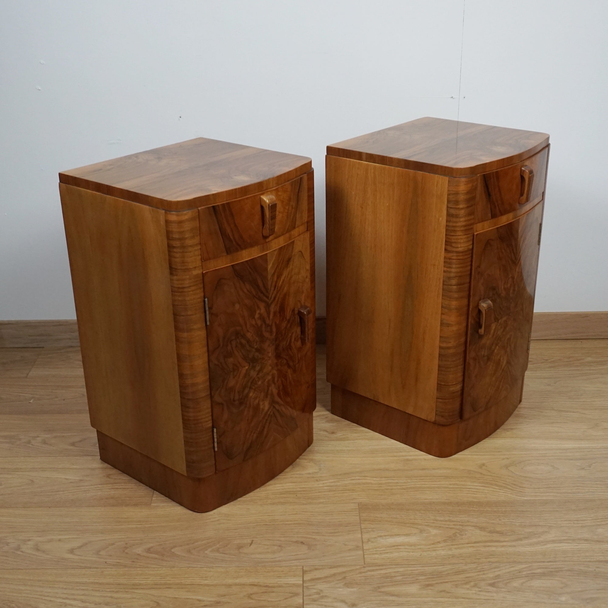 Art Deco Walnut Bedside Cabinets - Jeroen Markies Art Deco