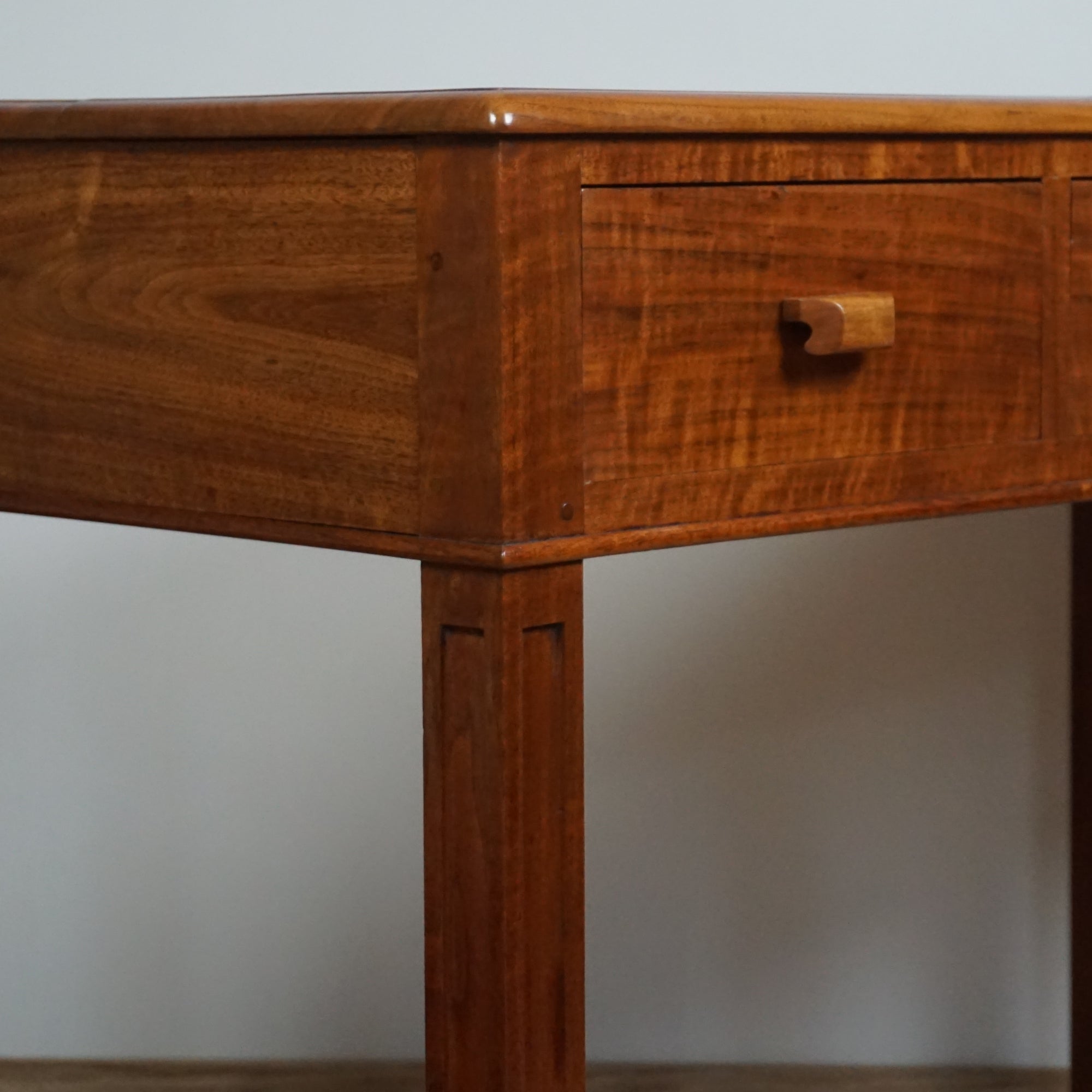 Betty Joel Australian Walnut Writing Desk/Console Table - Jeroen Markies Art Deco