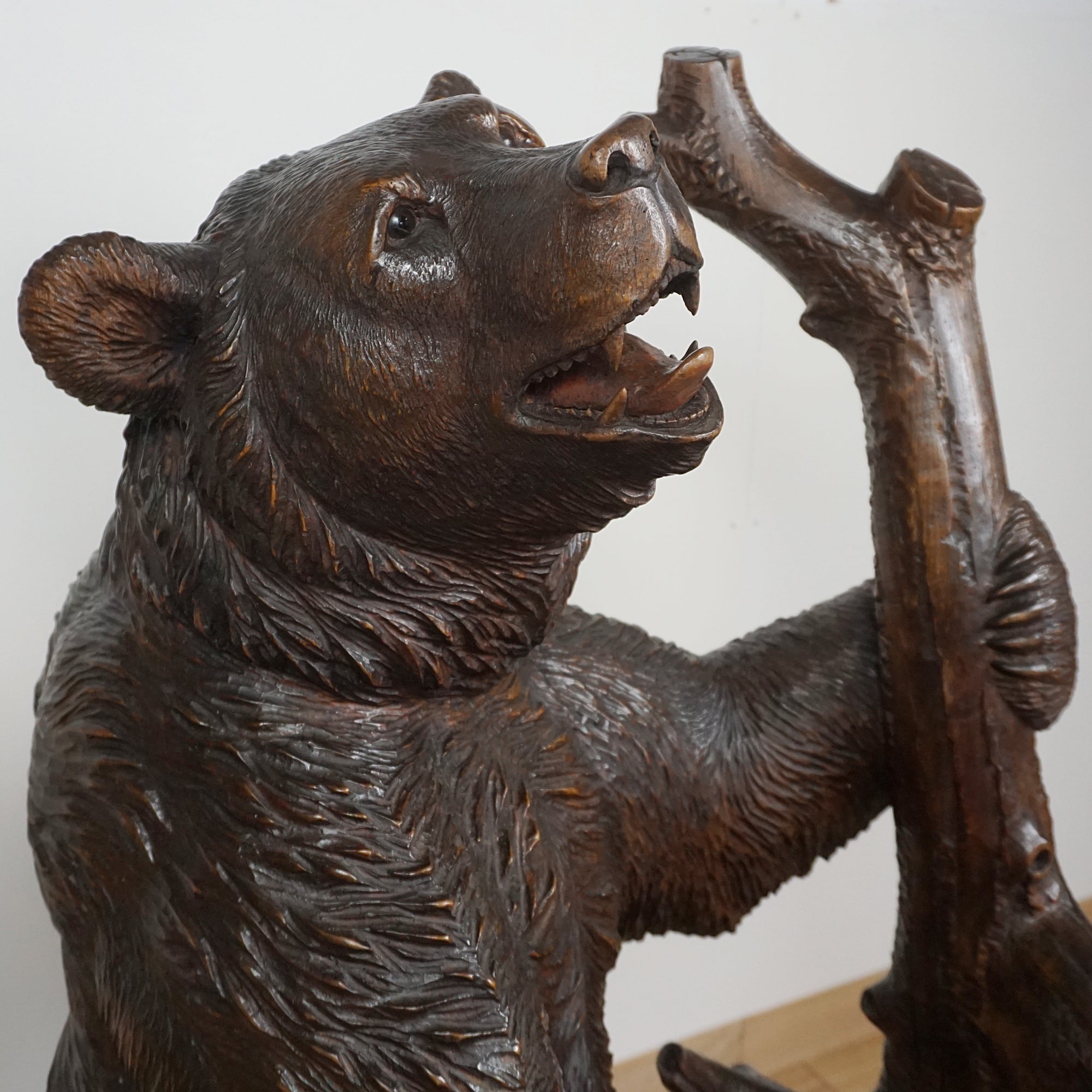 Superb Black Forest Bear Stick Stand - Jeroen Markies Art Deco