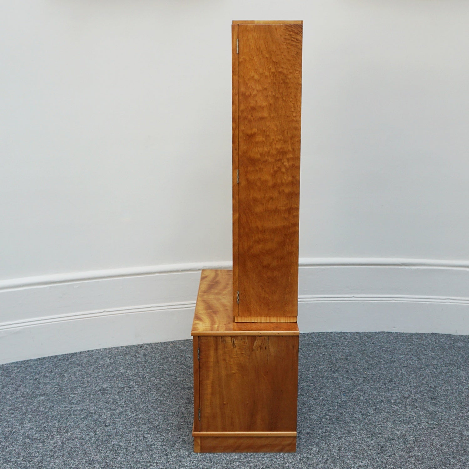 Vintage Art Deco Bookcase with Satin Birch Veneer - Jeroen Markies Art Deco