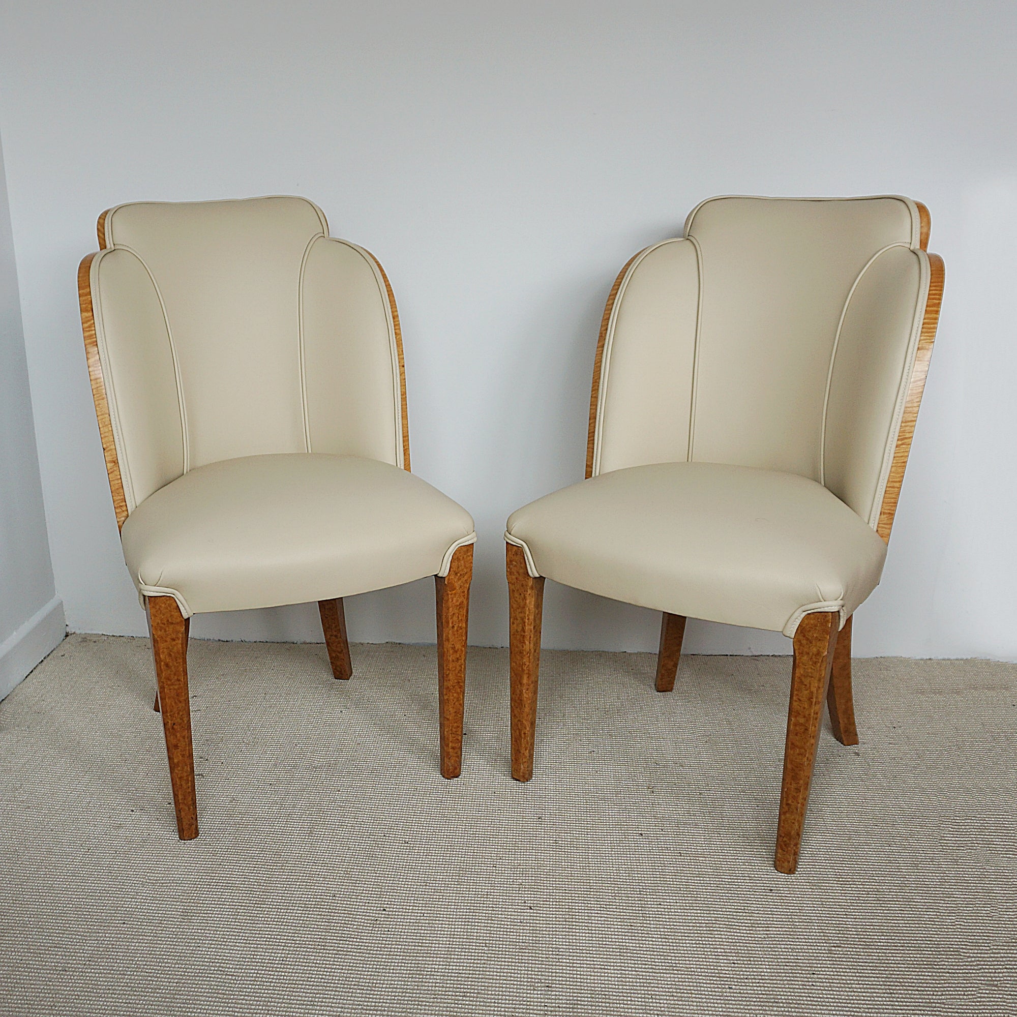 Pair of vintage Art Deco Cloud Chairs by Harry & Lou Epstein - Jeroen Markies Art Deco