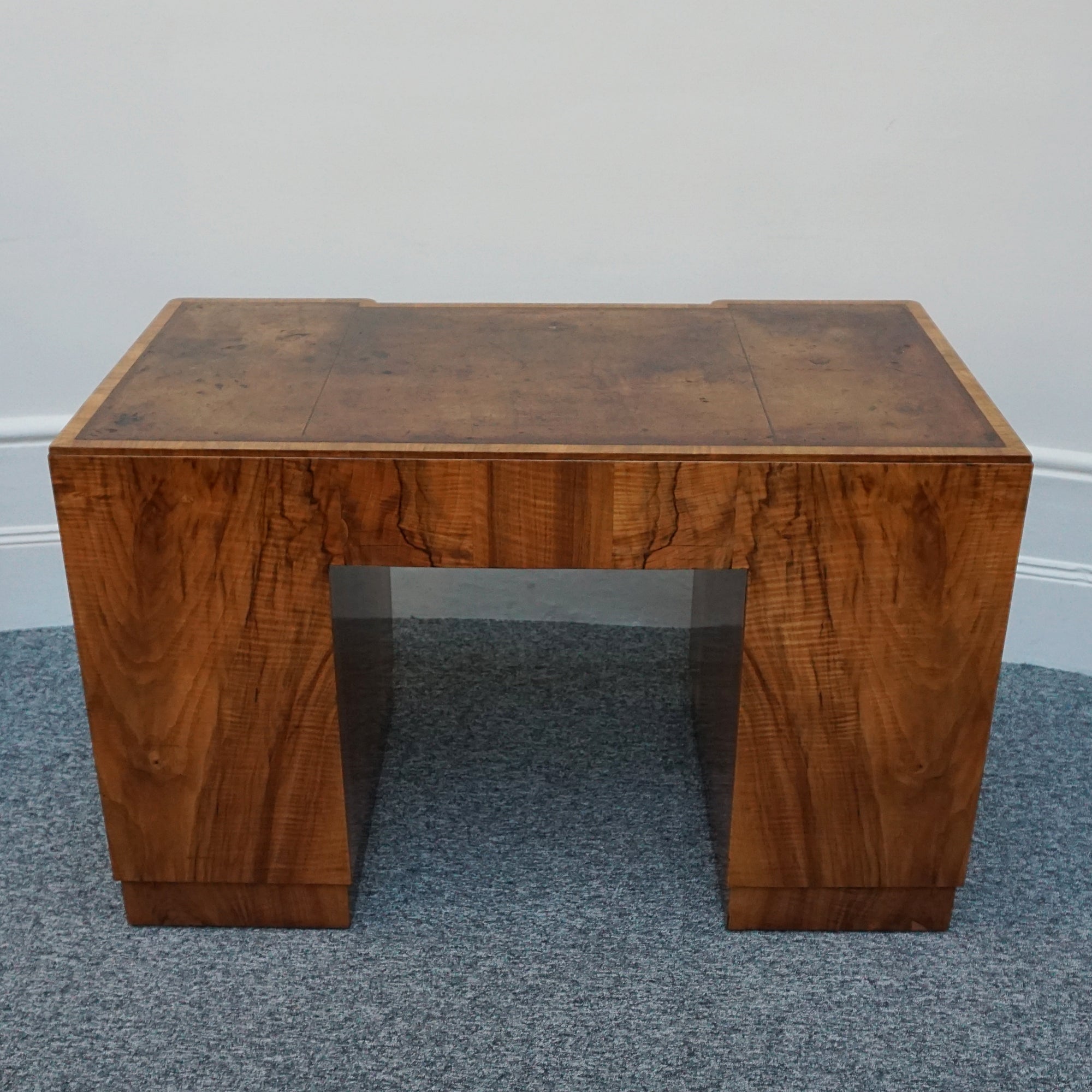 Vintage Art Deco Pedestal Writing Desk - Jeroen Markies Art Deco