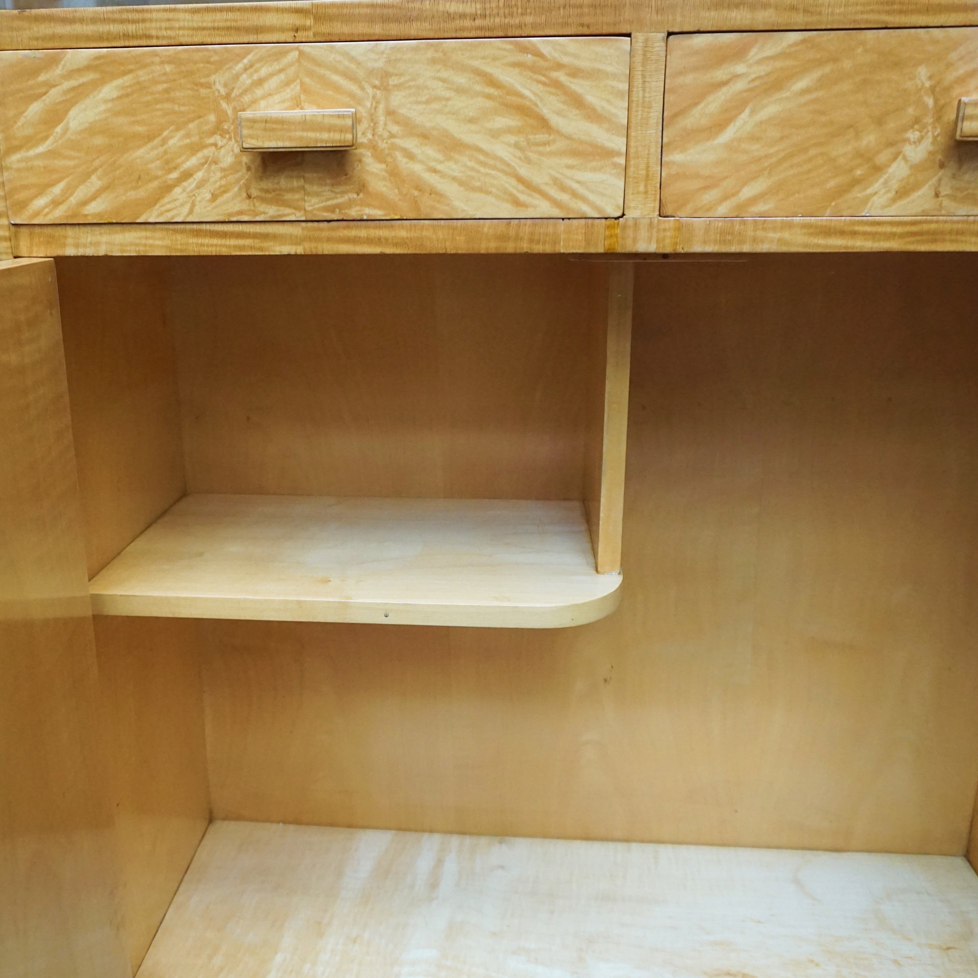 An Art Deco Drinks Cabinet by Heals of London - Jeroen Markies Art Deco