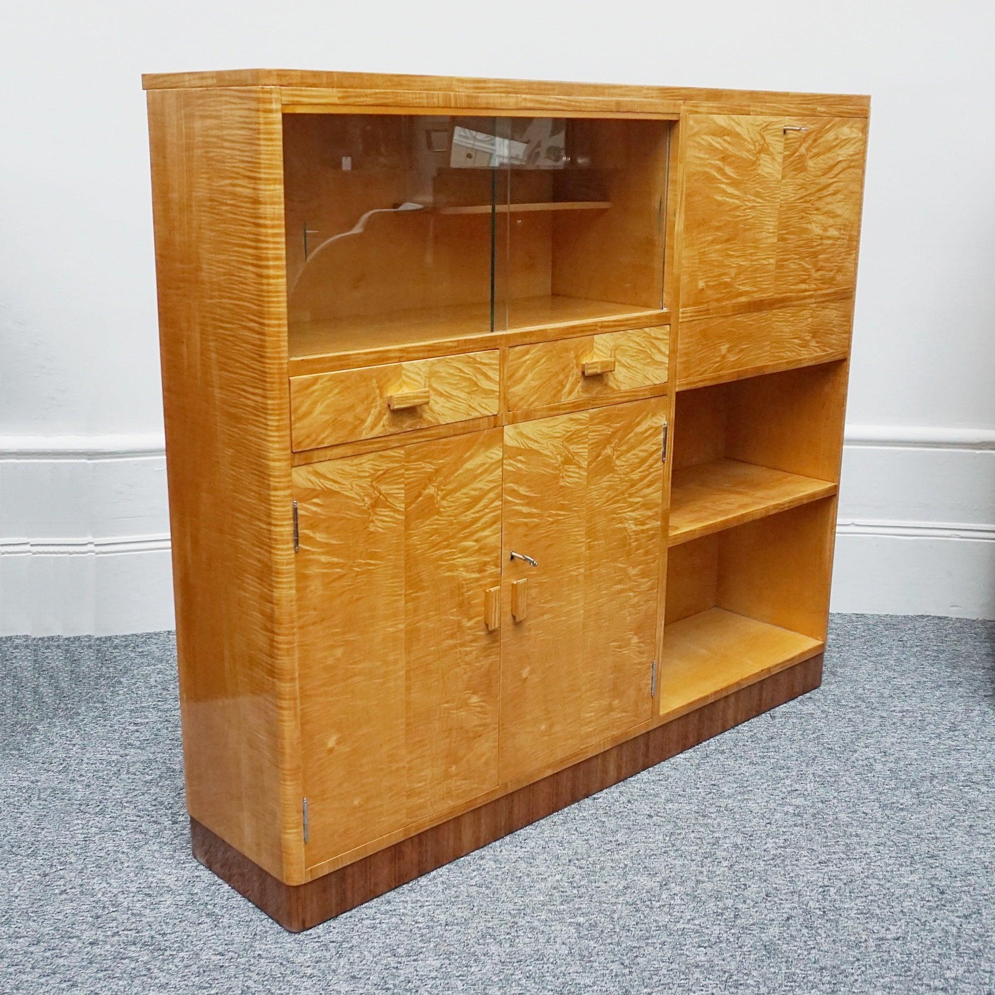 An Art Deco Drinks Cabinet by Heals of London - Jeroen Markies Art Deco