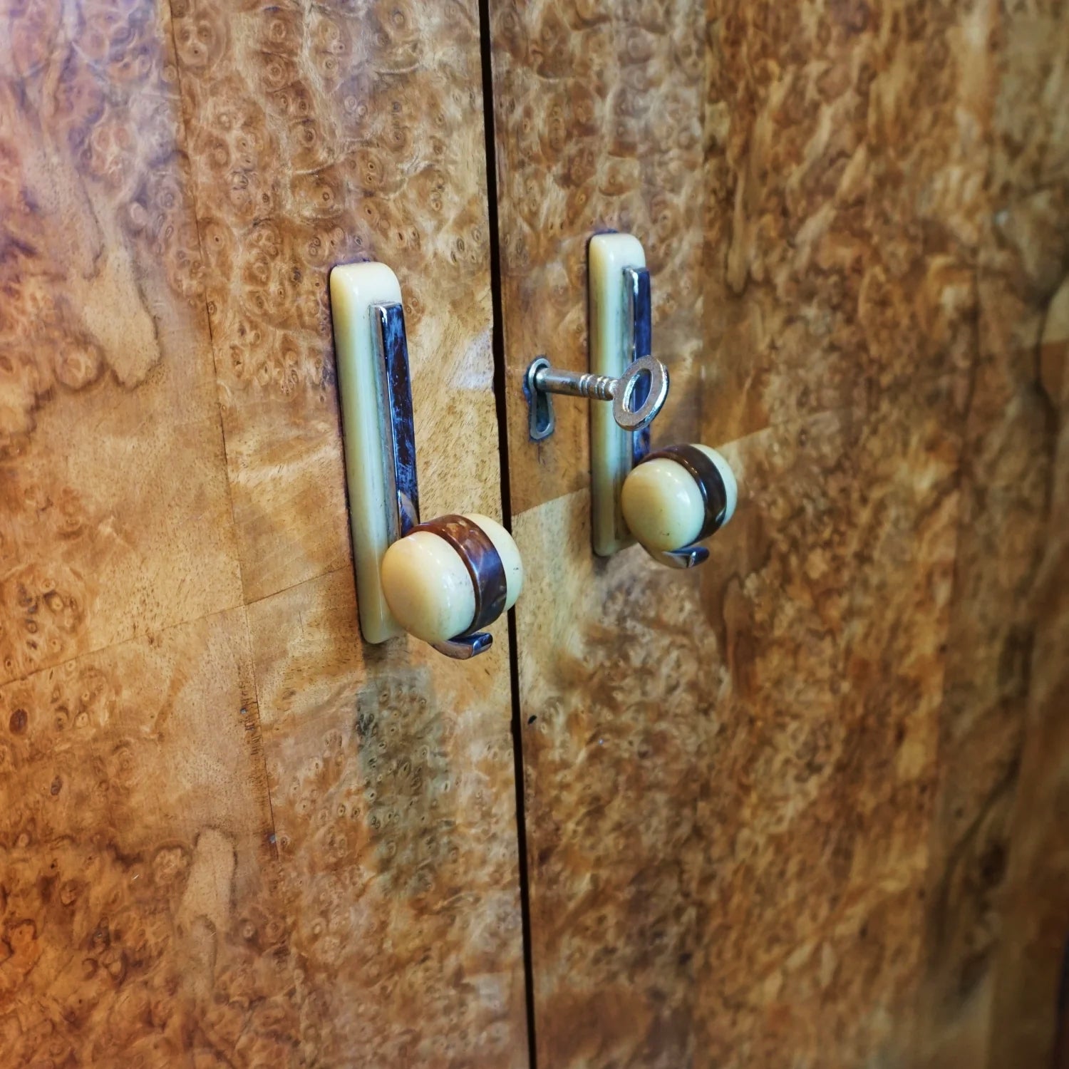 Vintage Original Harry & Lou Epstein Burr Walnut Sideboard - Jeroen Markies Art Deco