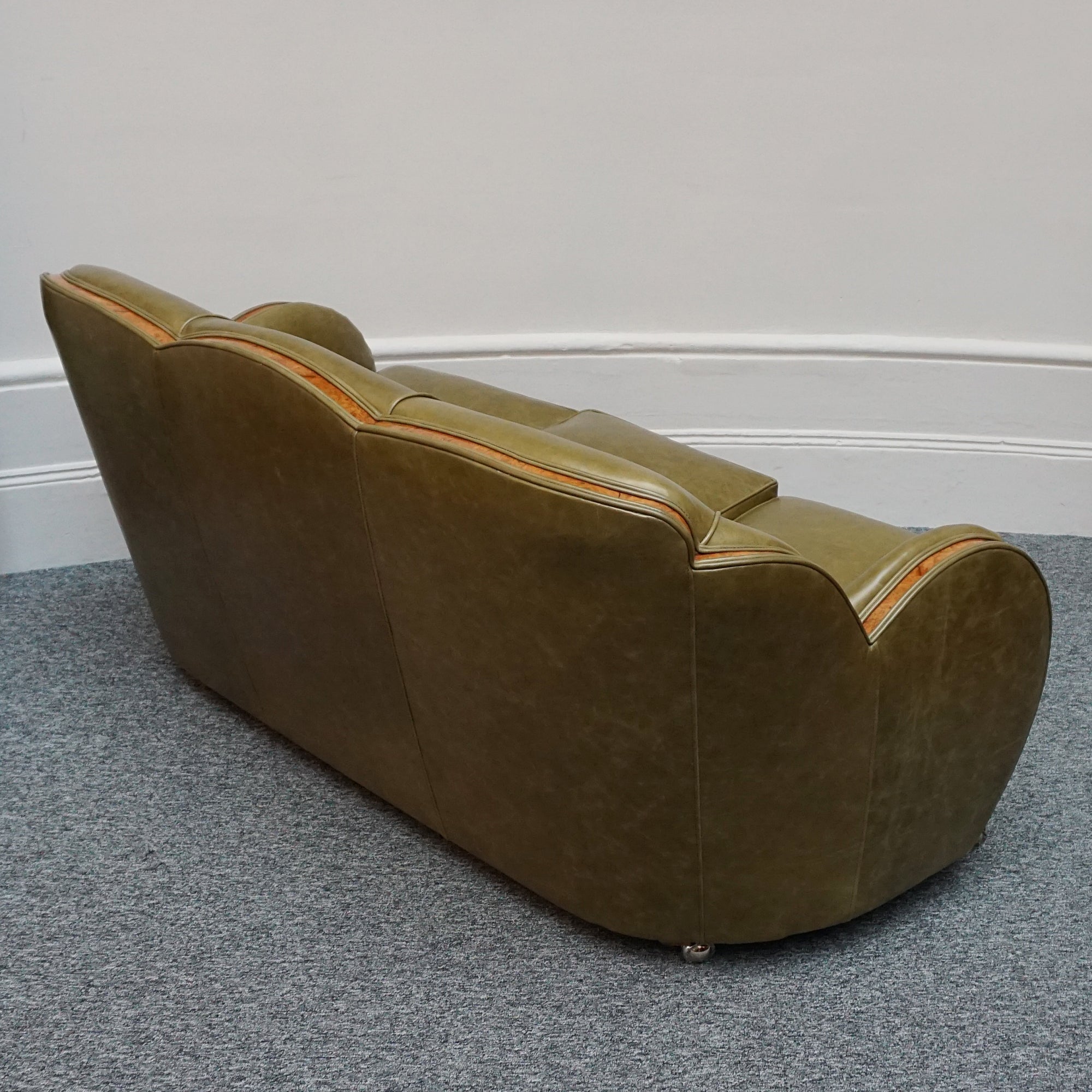 Original Art Deco Green Leather Upholstered Cloud Sofa by Harry & Lou Epstein - Jeroen Markies Art Deco