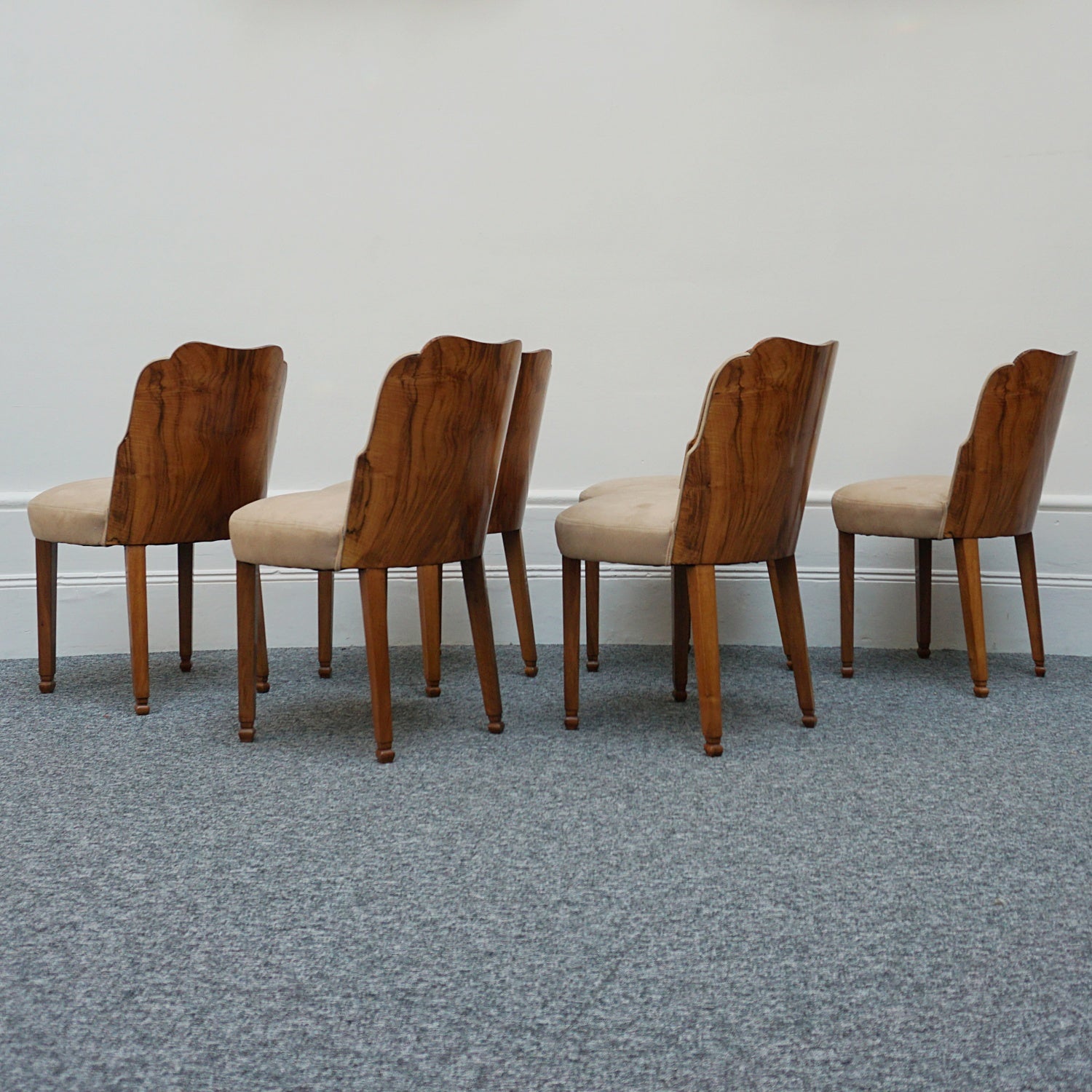 Art Deco Eight Seater Extendable Dining Suite by Heal's of London, Burr Walnut - Jeroen Markies Art Deco