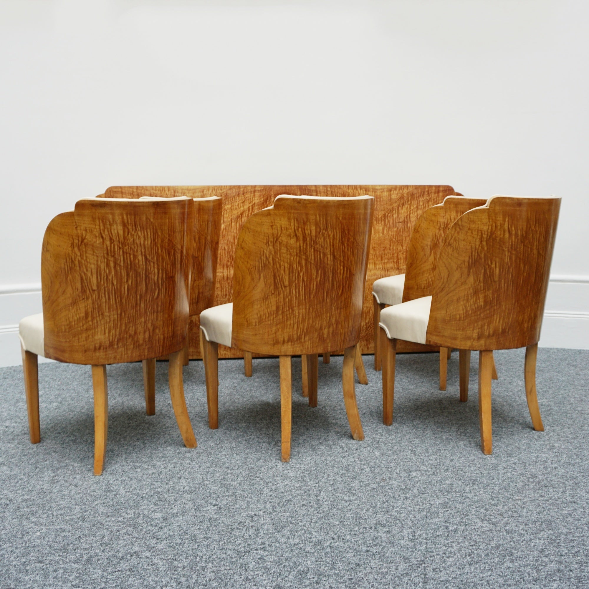 Vintage Six Seater Art Deco Dining Table and Chairs by Harry & Lou Epstein - Satinwood Veneer - Jeroen Markies Art Deco