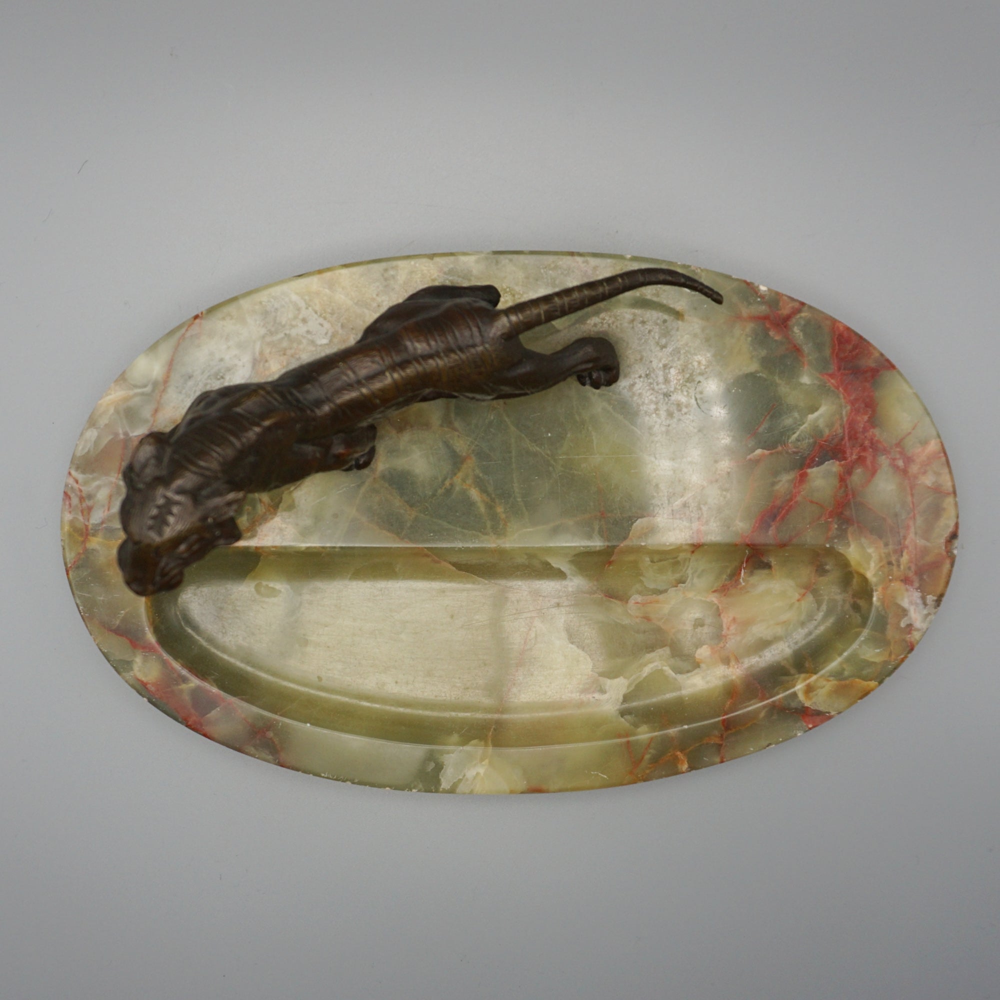 Art Deco Pin Tray with Bronze Prowling Tiger Over an Onyx Base - Jeroen Markies Art Deco