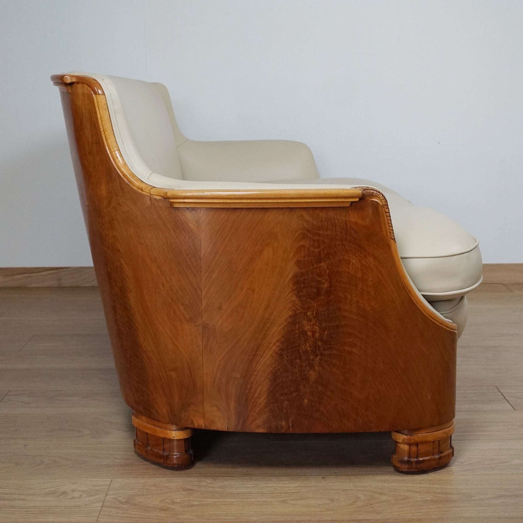 Art Deco Burr Walnut and Leather Sofa by Maurice Adams - Jeroen Markies Art Deco