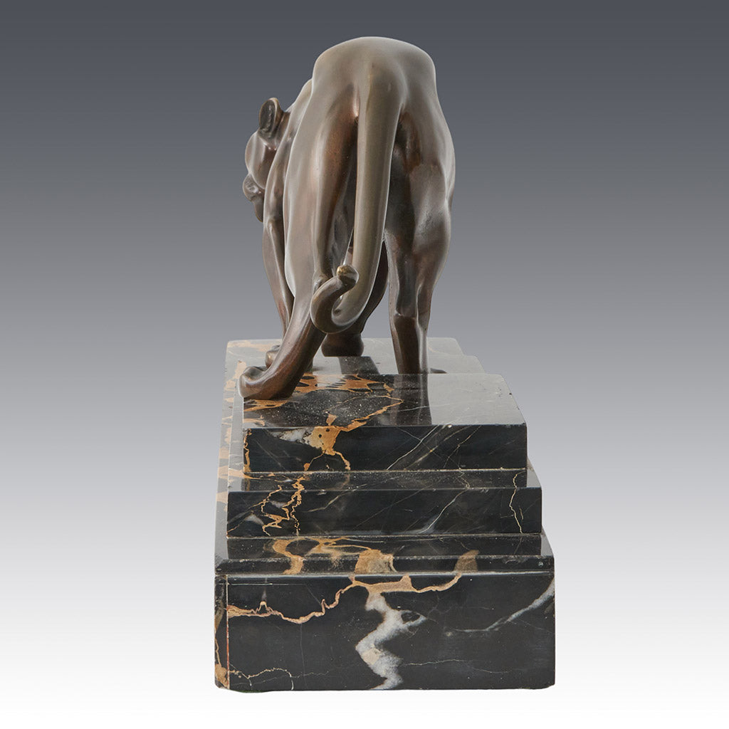 An Art Deco Panther by Henri Molins. 1930's sculpture, bronze Animalia. - Jeroen Markies Art Deco