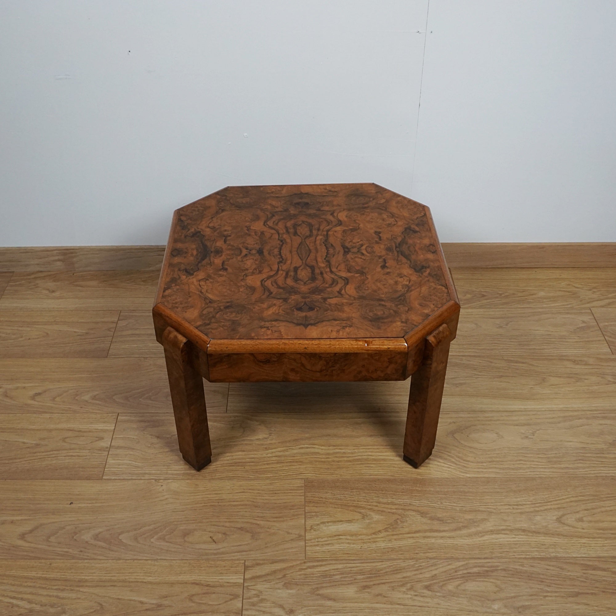 Art Deco Burr Walnut Coffee Table - Jeroen Markies Art Deco