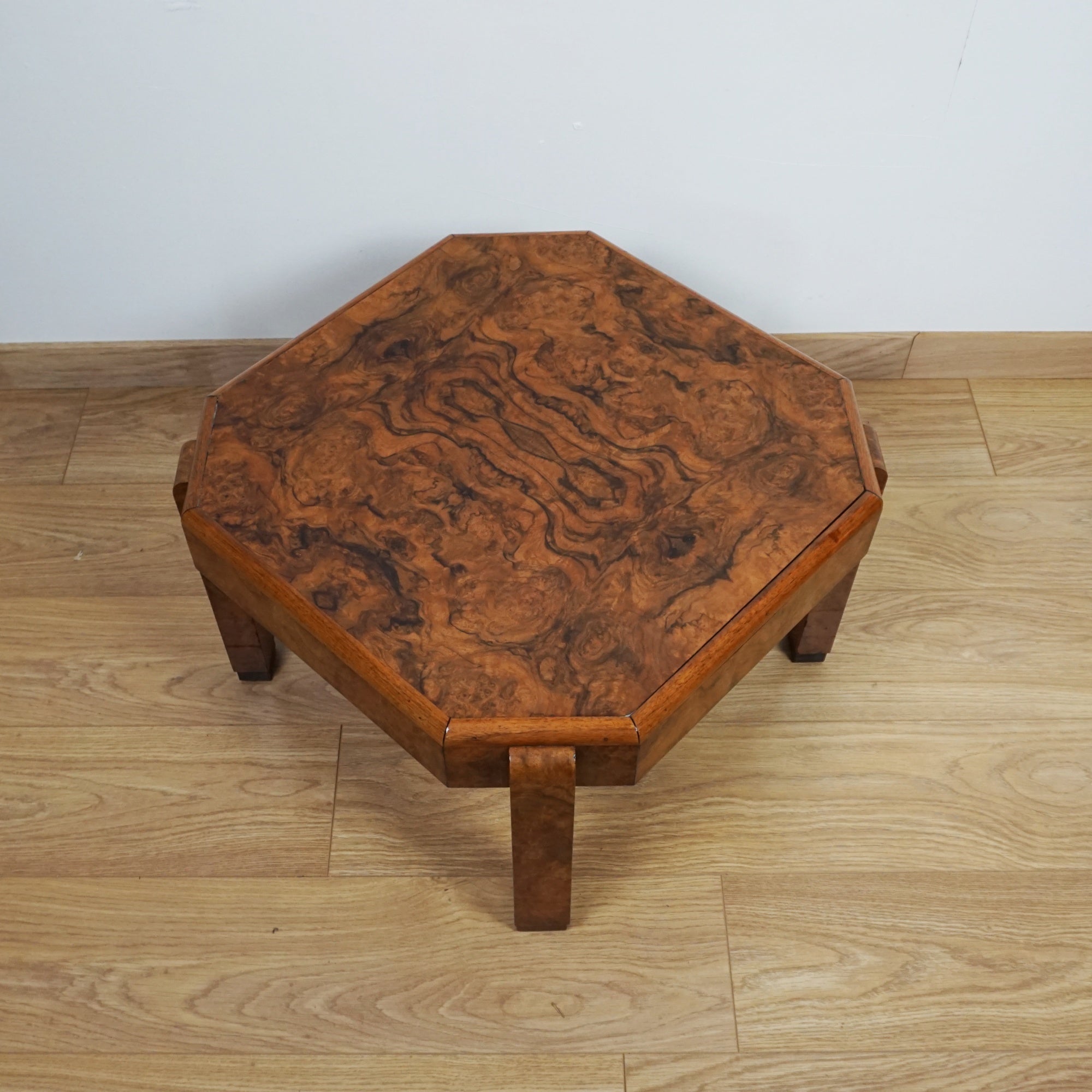 Art Deco Burr Walnut Coffee Table - Jeroen Markies Art Deco