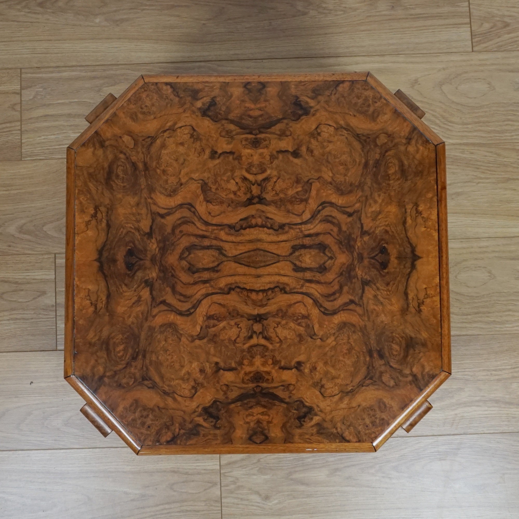 Art Deco Burr Walnut Coffee Table - Jeroen Markies Art Deco