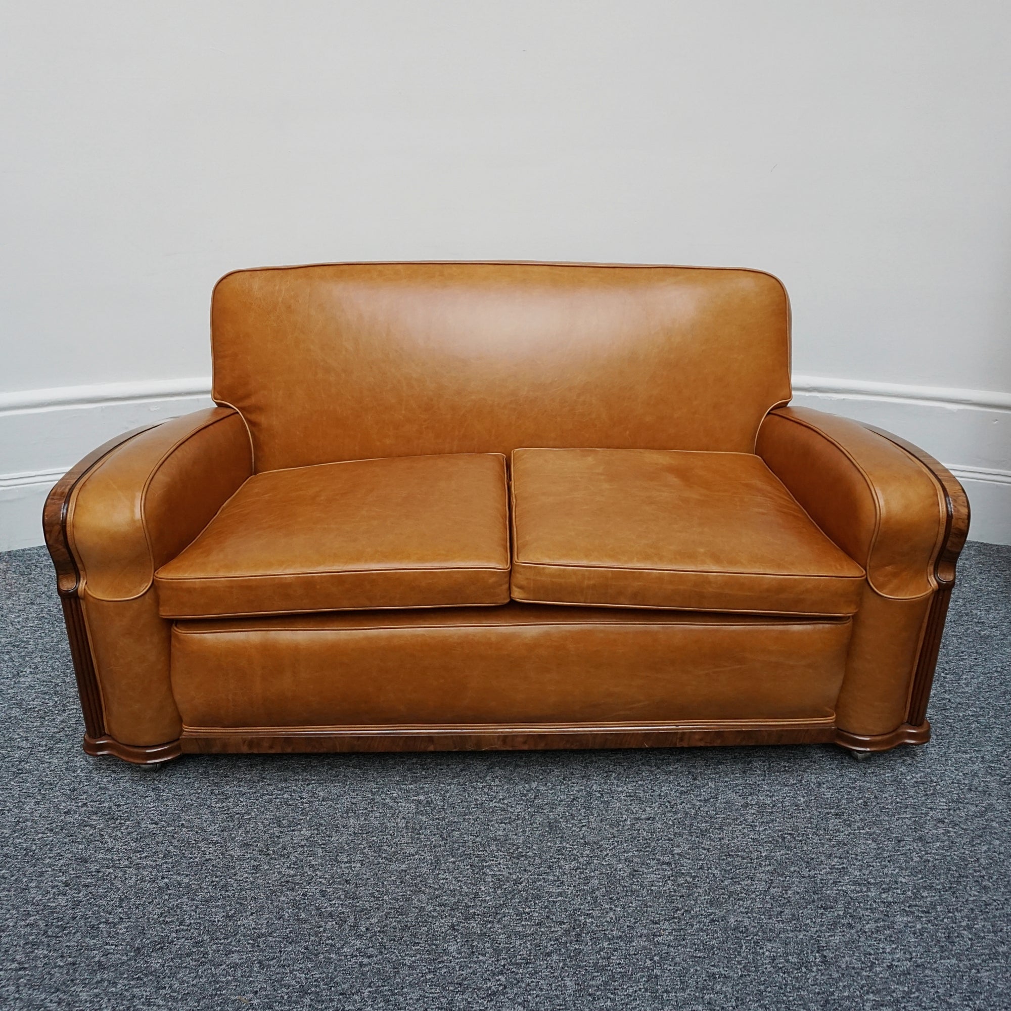 Vintage Brown Leather Art Deco Club Sofa - Jeroen Markies Art Deco