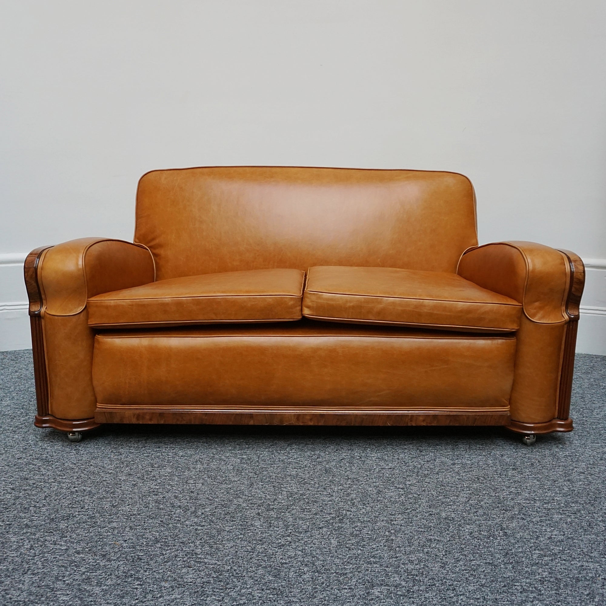 Vintage Brown Leather Art Deco Club Sofa - Jeroen Markies Art Deco