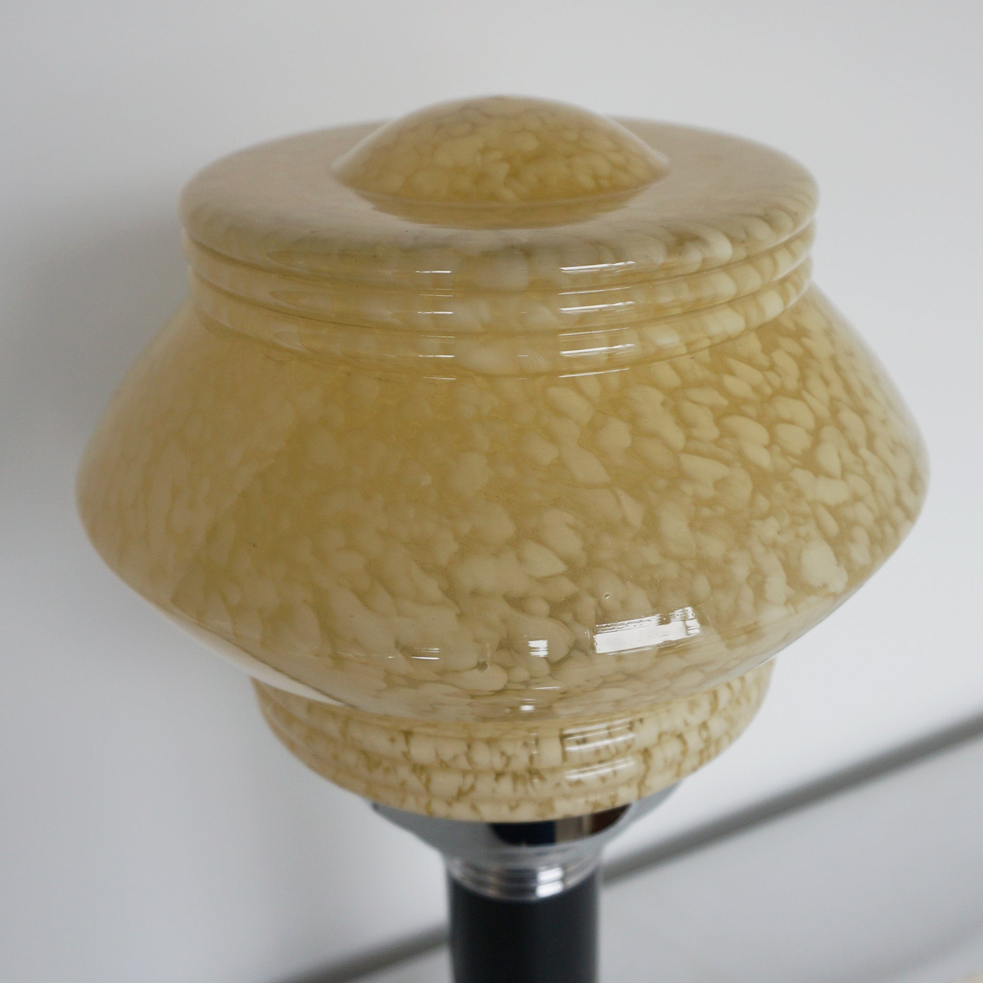 Pair of Table Lamps - Art Deco Lighting Bakelite and Glass - Jeroen Markies Art Deco