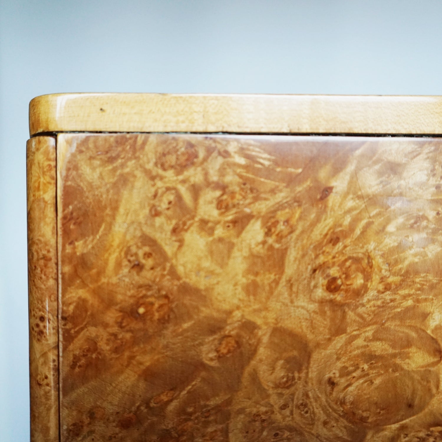 Art Deco Bachelors Cabinet by Harry & Lou Epstein English Circa 1930 - Jeroen Markies Art Decov