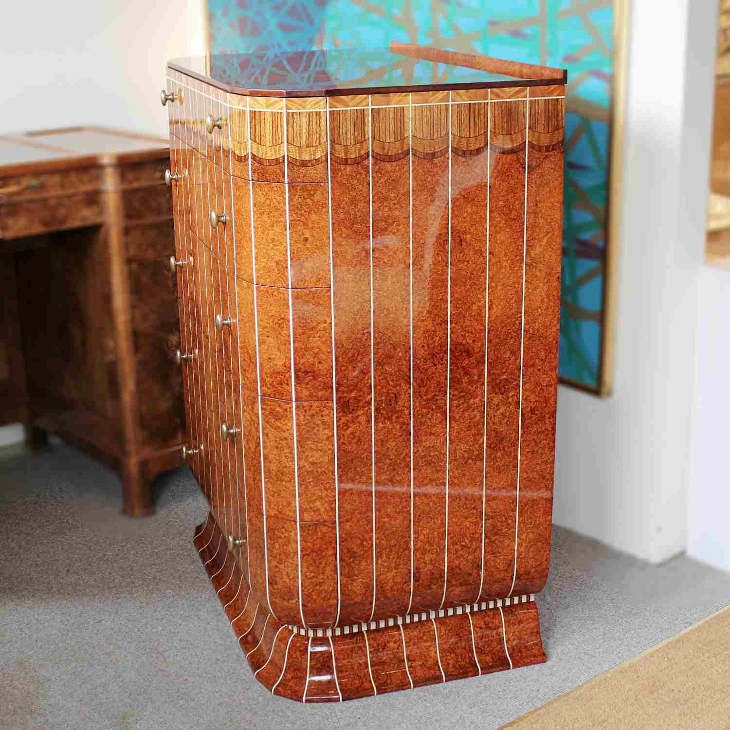 Art Deco chest of drawers