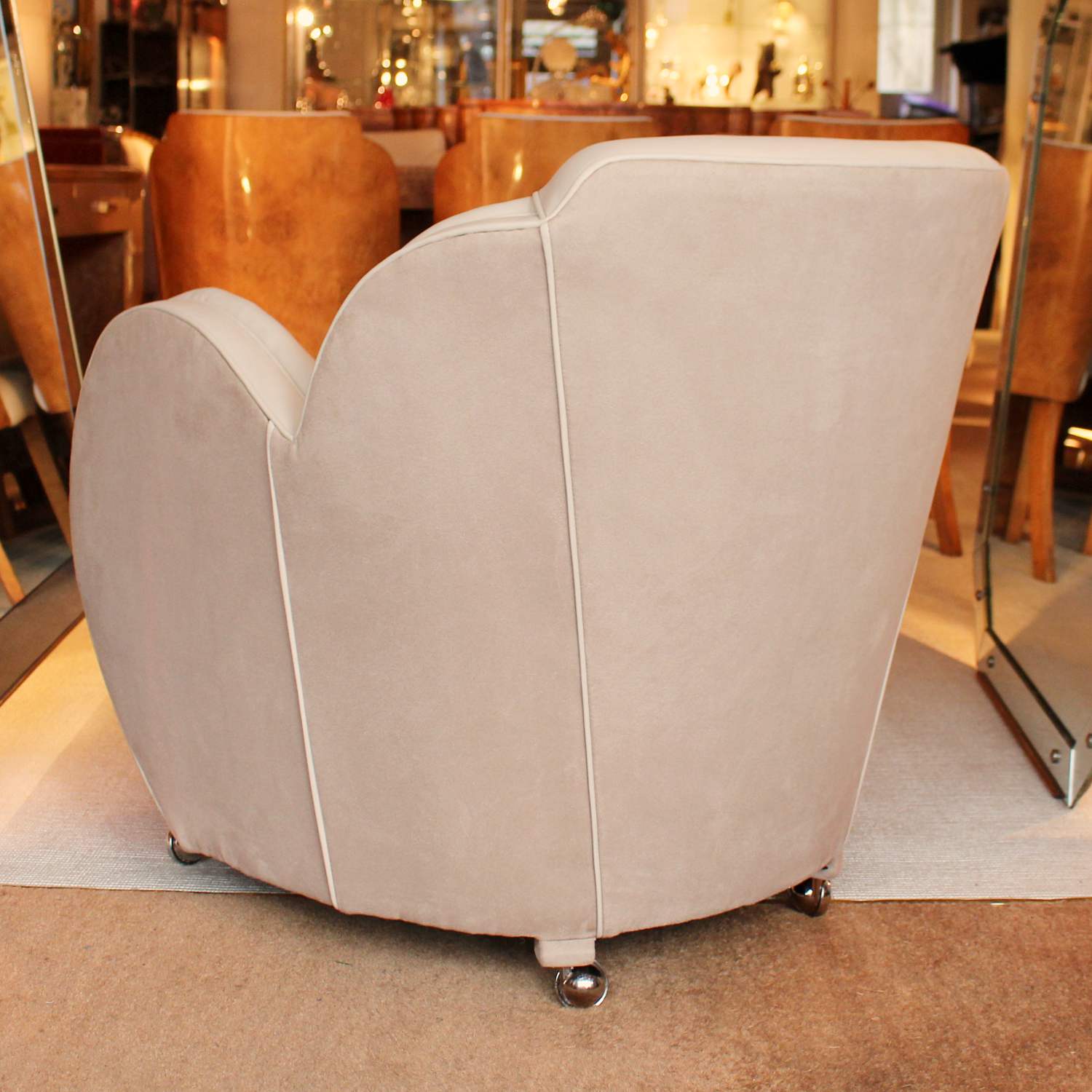 A pair of Art Deco cloud chairs by Harry & Lou Epstein at Jeroen Markies