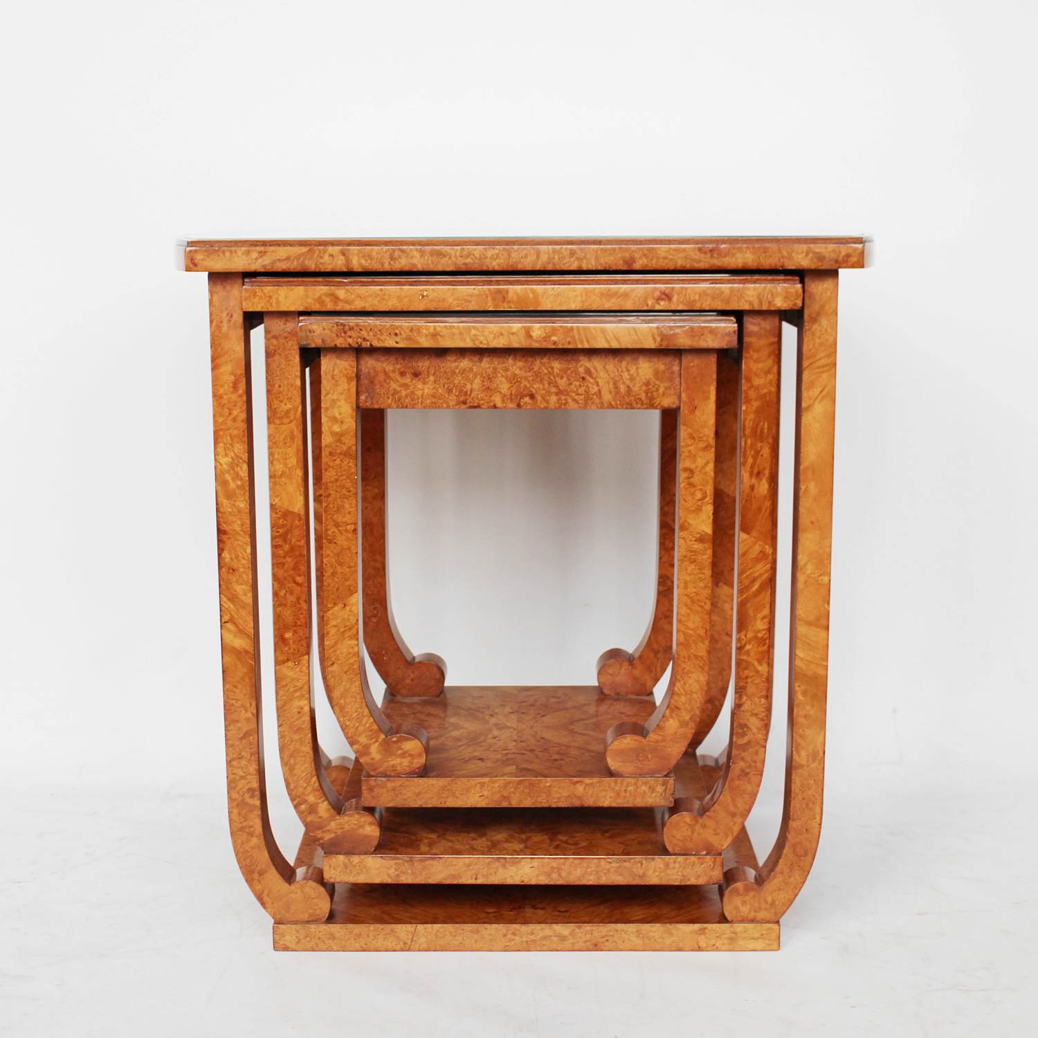 Art Deco set of nested tables in walnut at Jeroen Markies