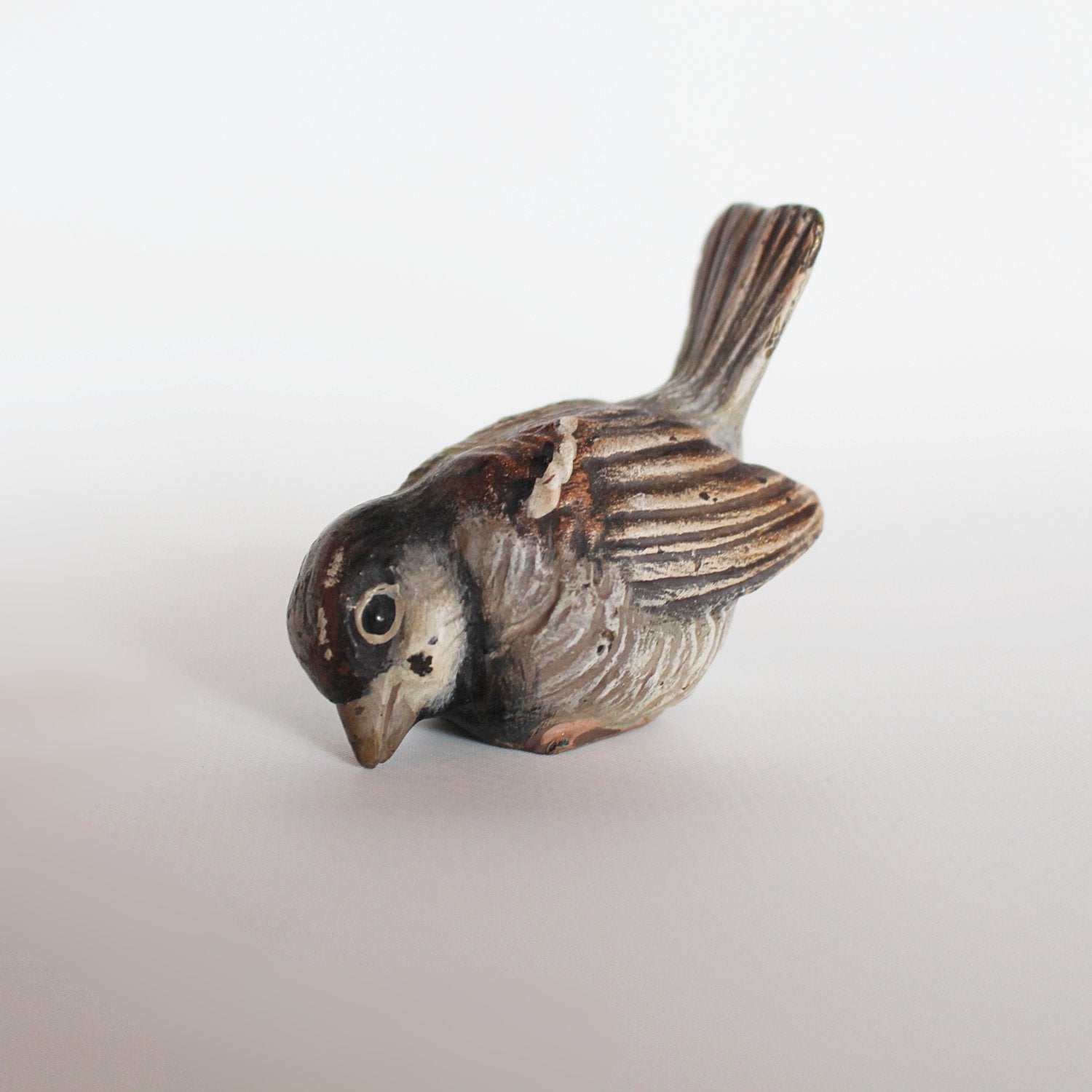 Art Deco small  bronze wrens at Jeroen Markies