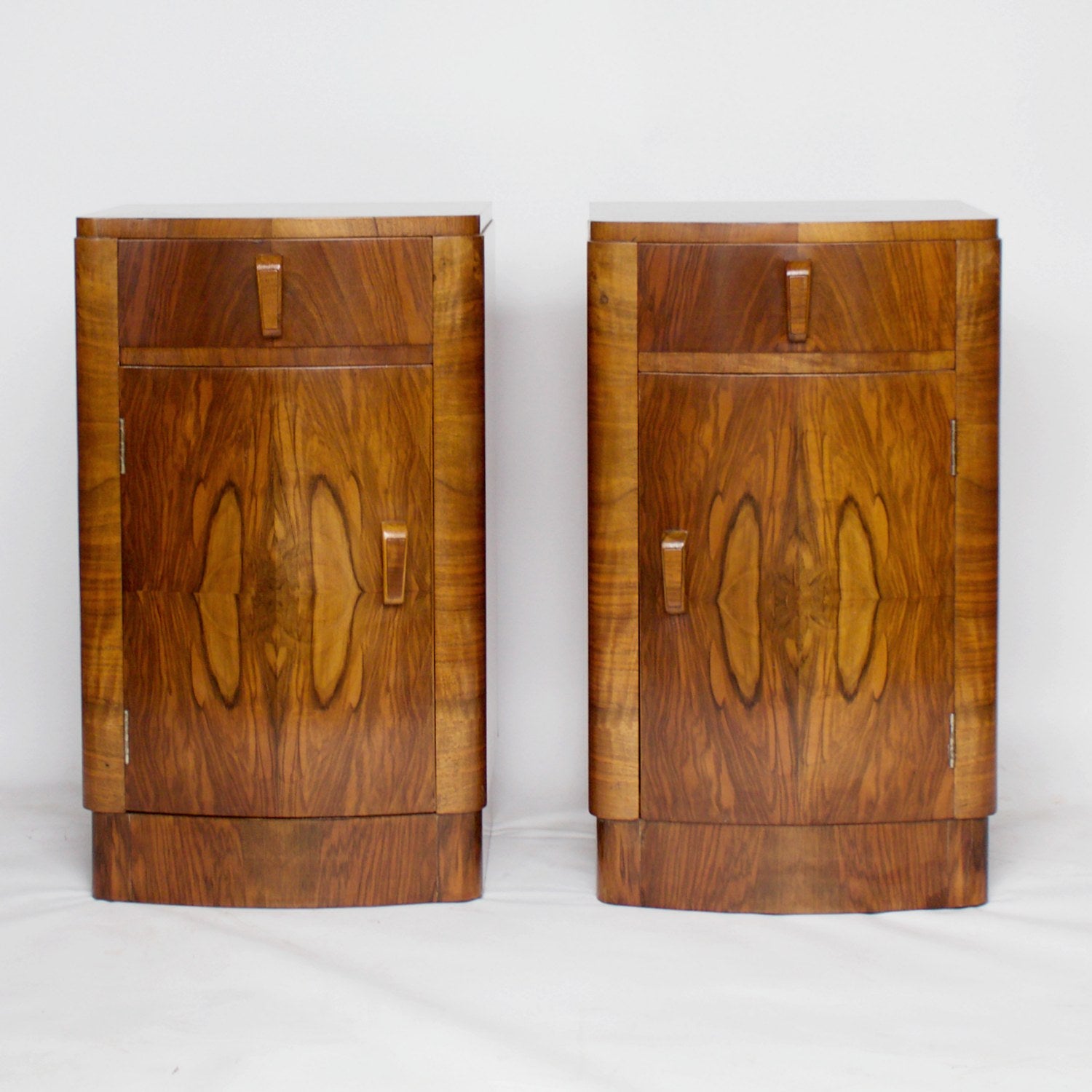 Art Deco Bedside Cabinets - Jeroen Markies Art Deco