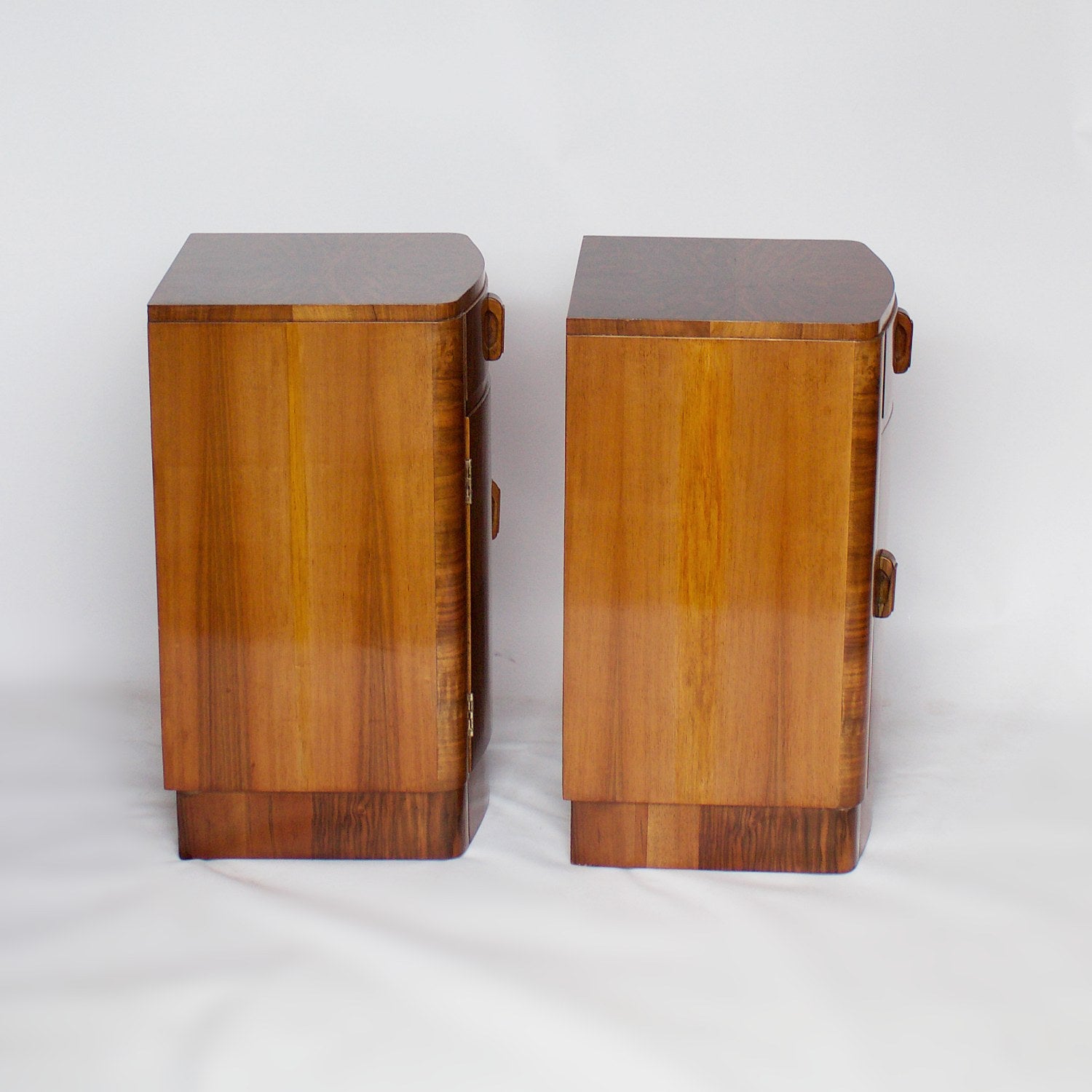 Art Deco Bedside Cabinets - Jeroen Markies Art Deco