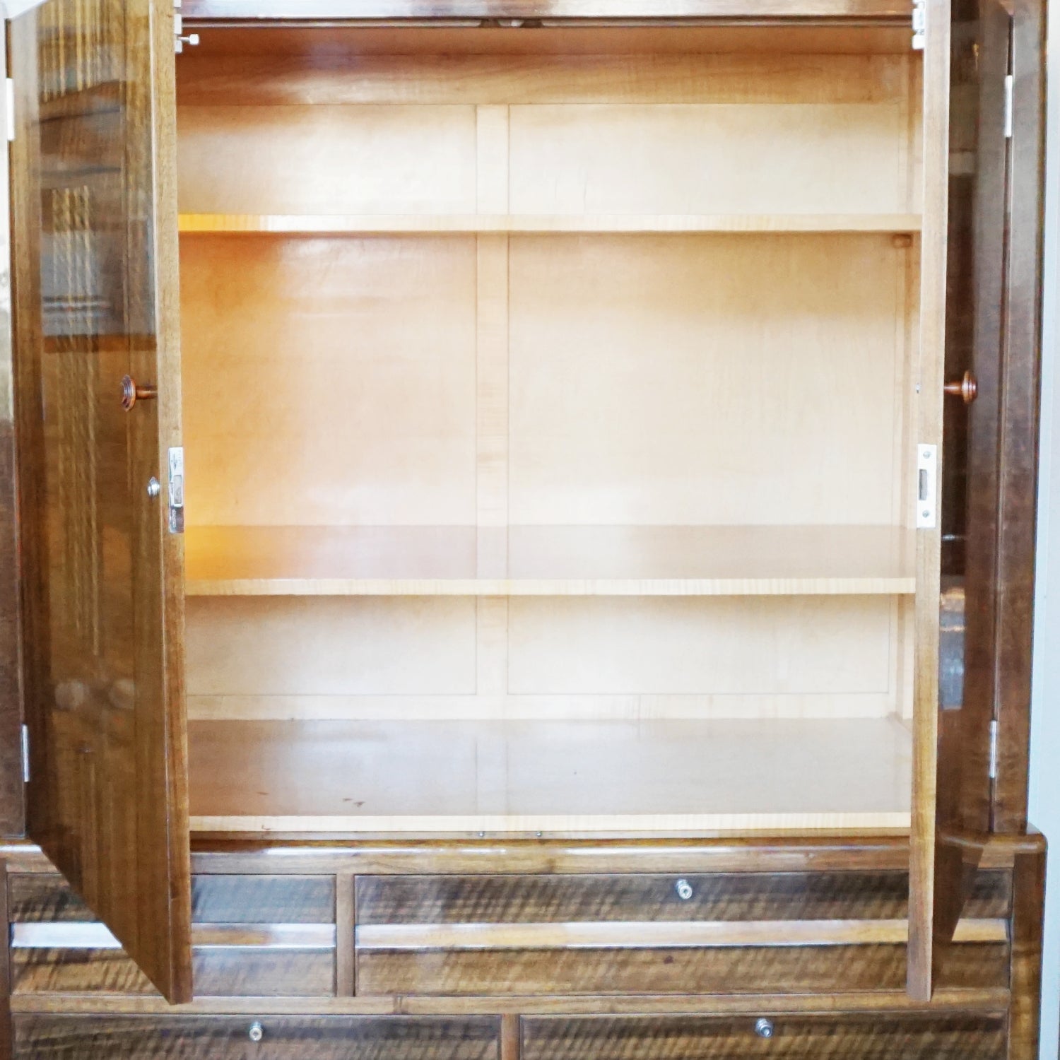 Art Deco Linen Cabinet by Betty Joel Signed and Dated 1935 Art Deco - Jeroen Markies Art Deco