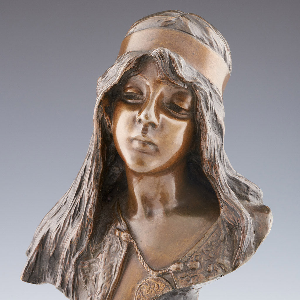 Original Emmanuel Villanis 'Bohemienne' bronze sculpture - Jeroen Markies Art Deco