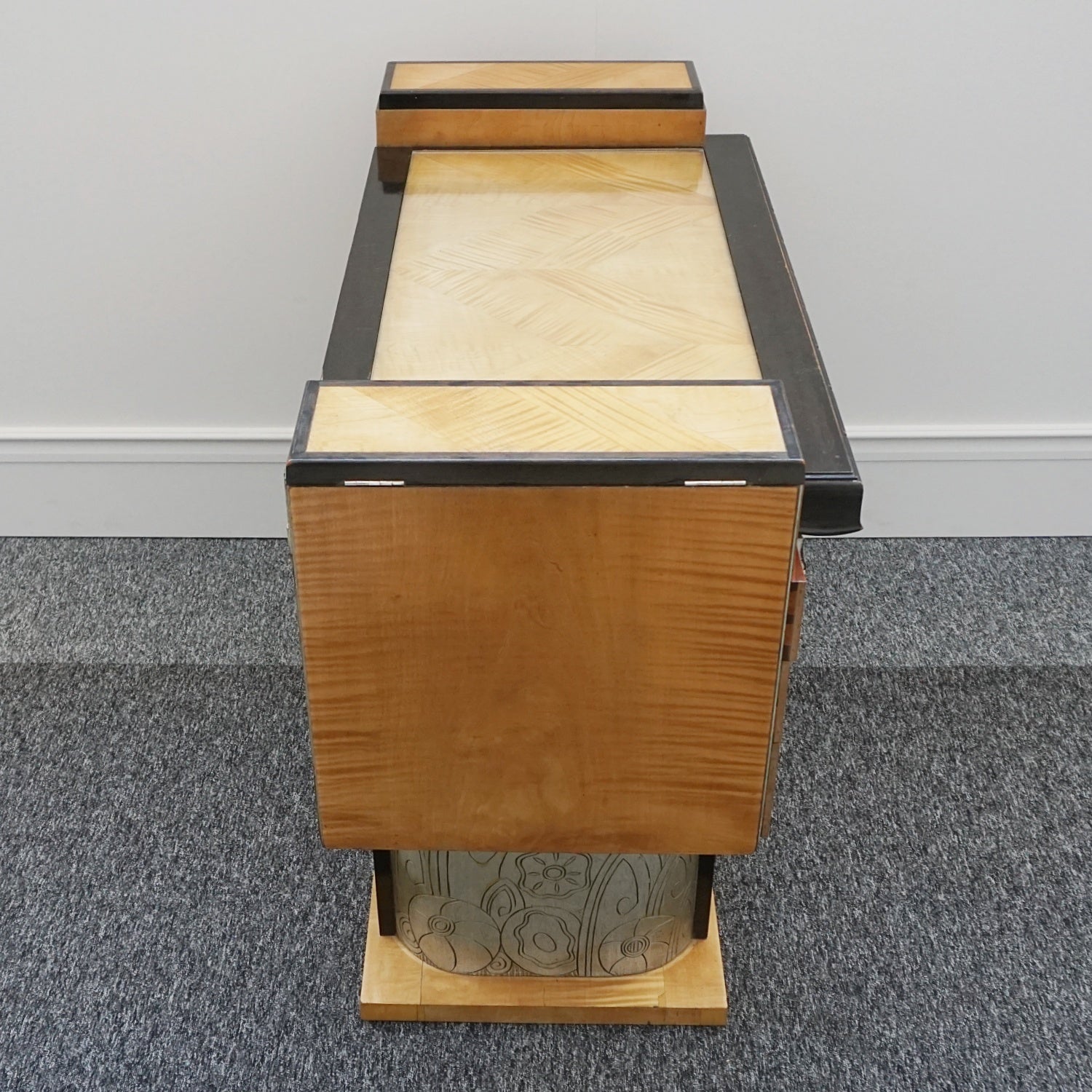 Art Deco Console Table by Serge Ivan Chermayeff for Waring & Gillows - Jeroen Markies Art Deco