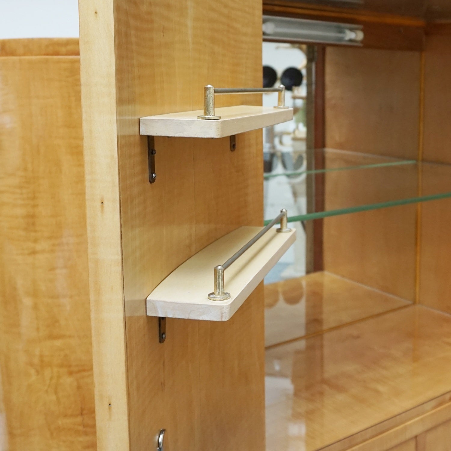 Art Deco Cocktail Cabinet by Hille Satin Birch English Circa 1930 - Jeroen Markies Art Deco