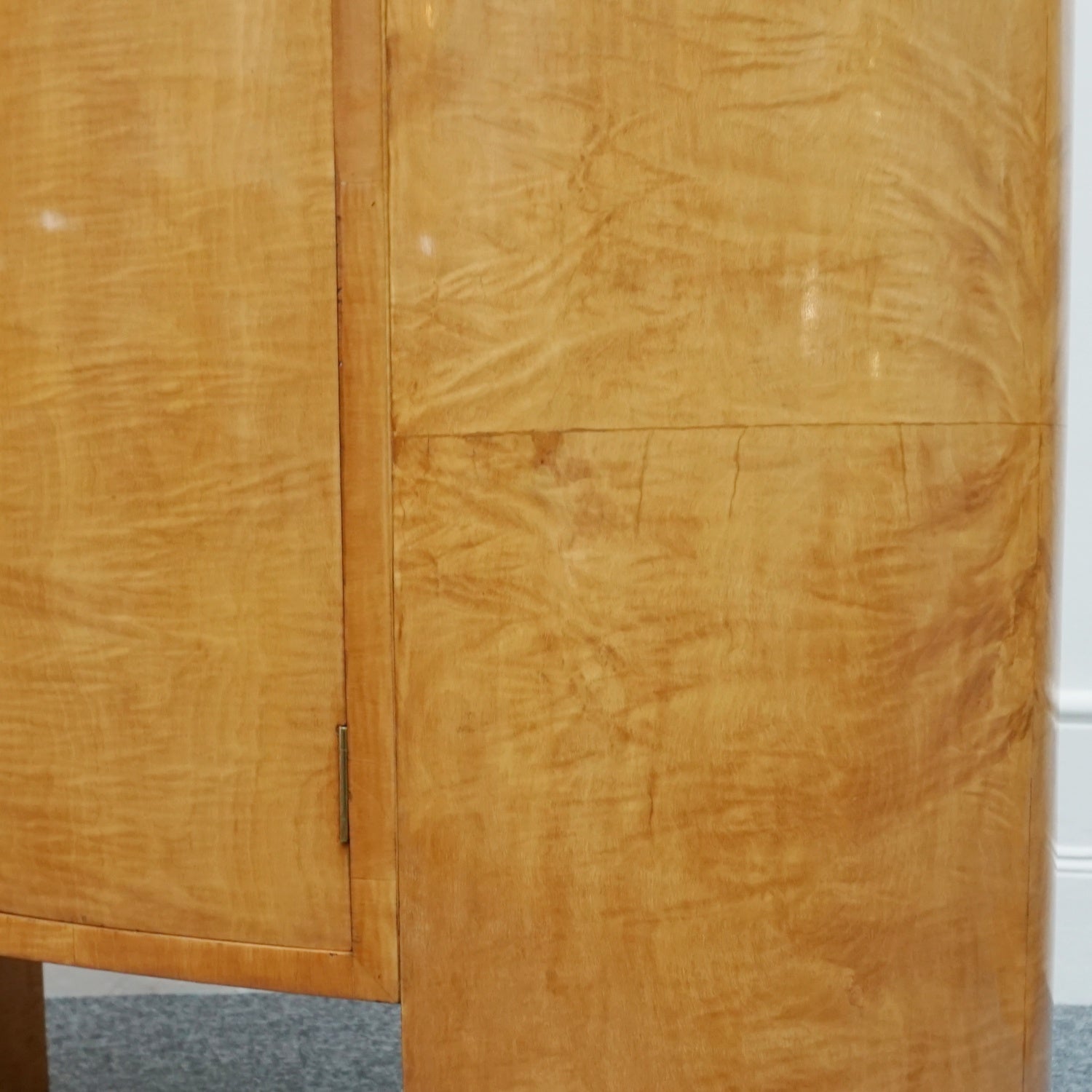 Art Deco Cocktail Cabinet by Hille Satin Birch English Circa 1930 - Jeroen Markies Art Deco