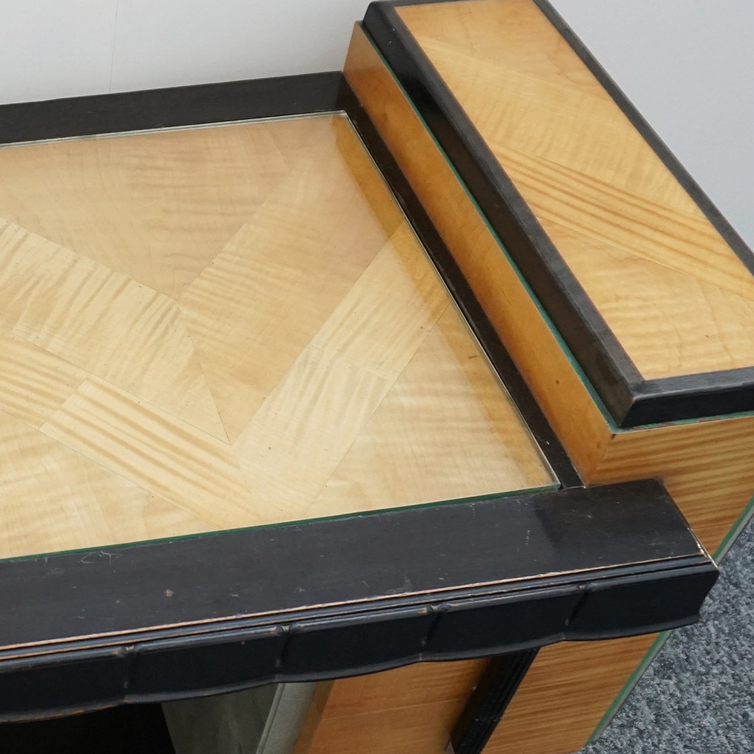 Art Deco Console Table by Serge Ivan Chermayeff for Waring & Gillows - Jeroen Markies Art Deco