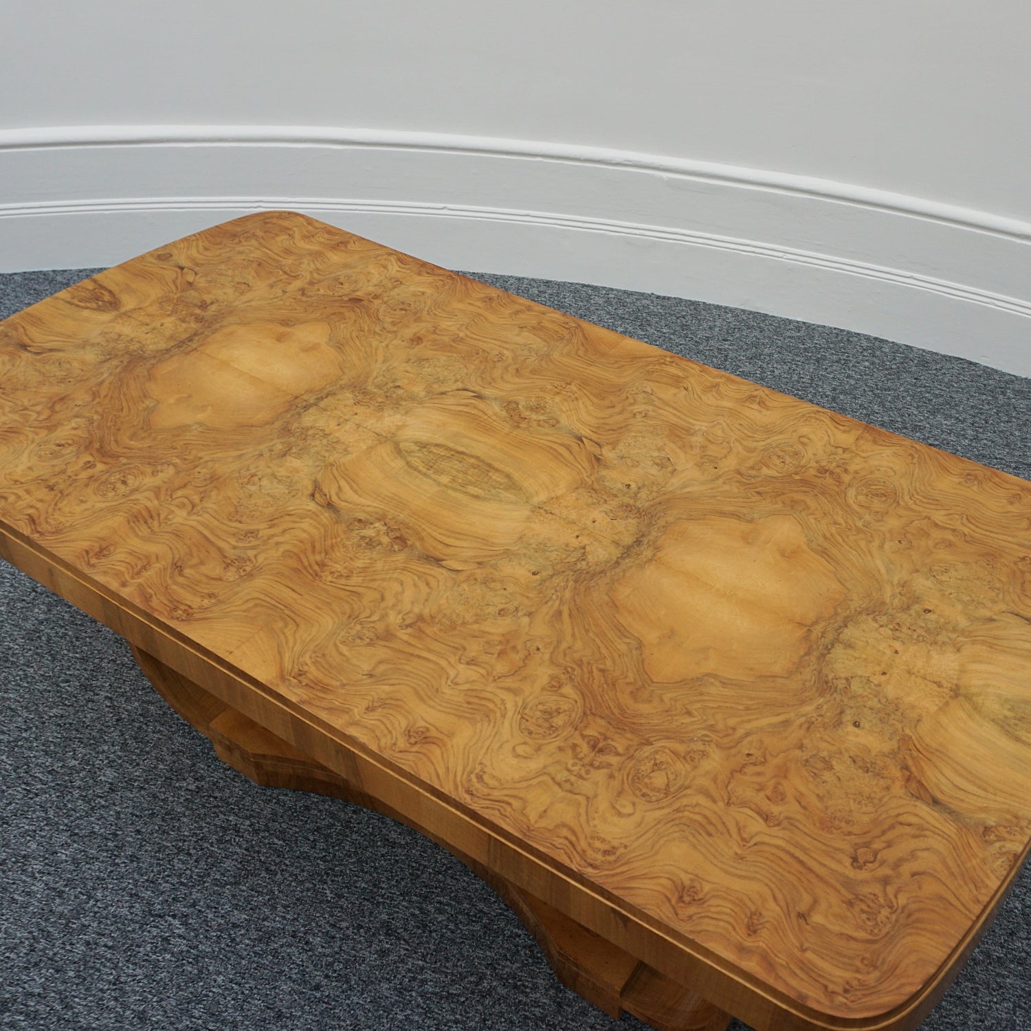 Original Art  Deco 6 Seat Dining Suit by Harry & Lou Epstein and Hille - Jeroen Markies Art Deco