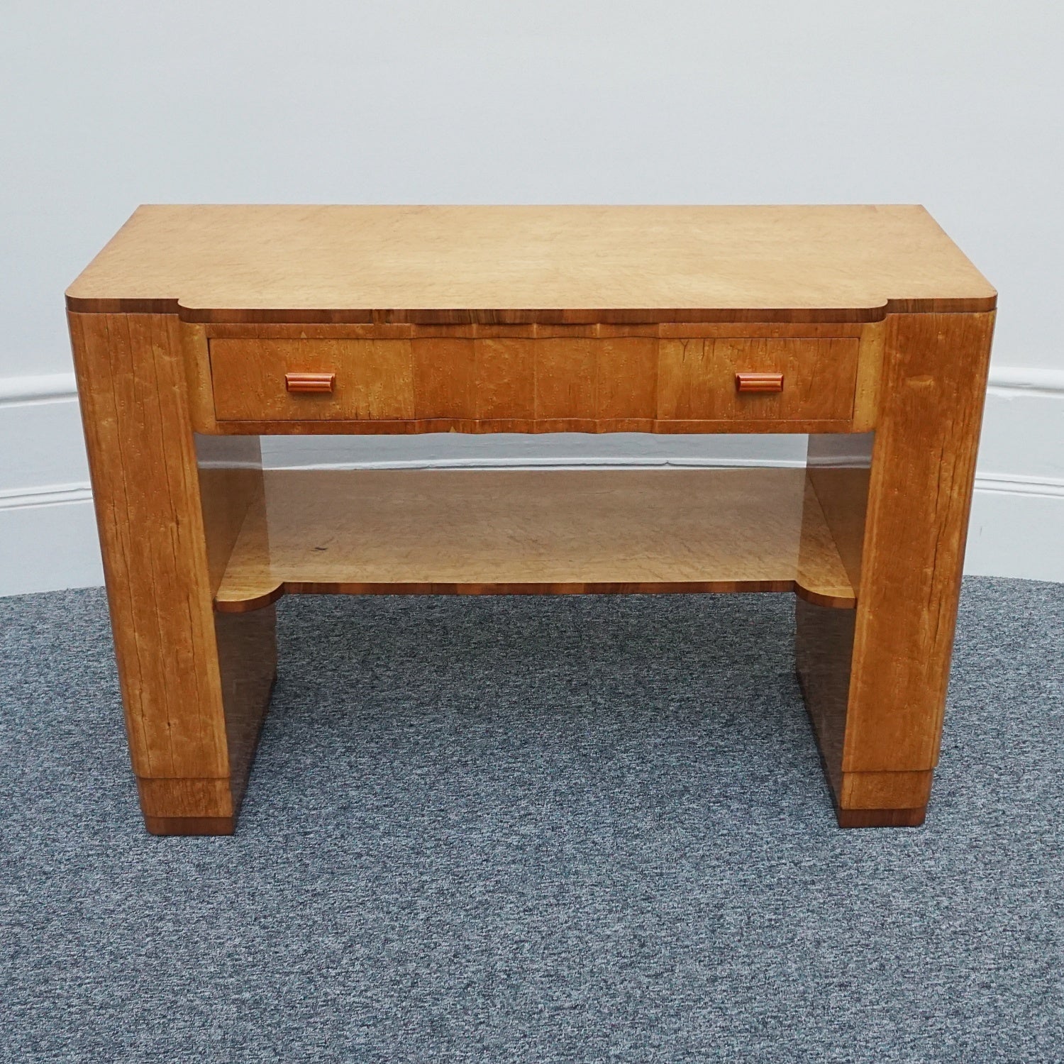 Art Deco Birdseye Maple Veneered Sideboard by Harry & Lou Epstein - Jeroen Markies Art Deco