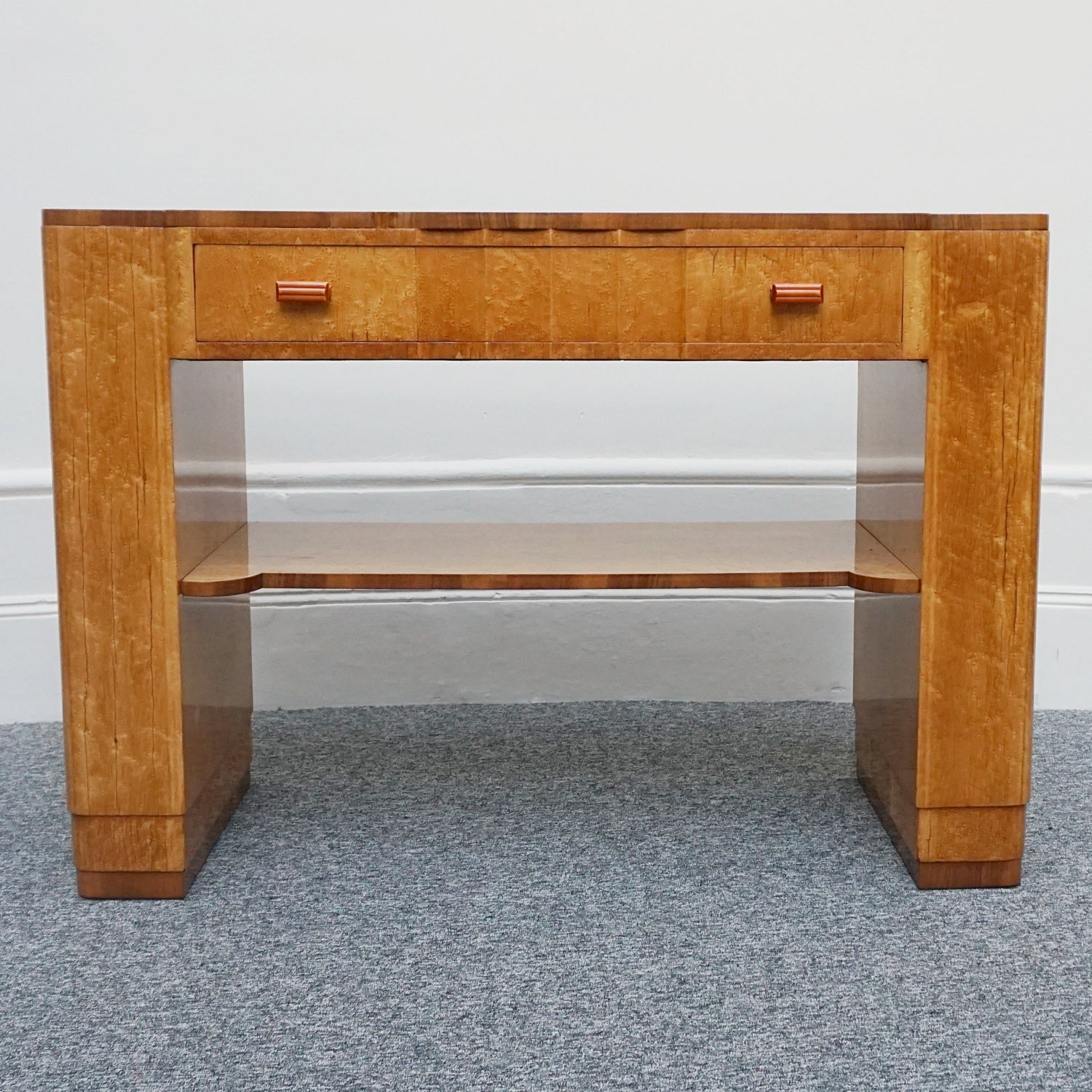 Art Deco Birdseye Maple Veneered Sideboard by Harry & Lou Epstein - Jeroen Markies Art Deco