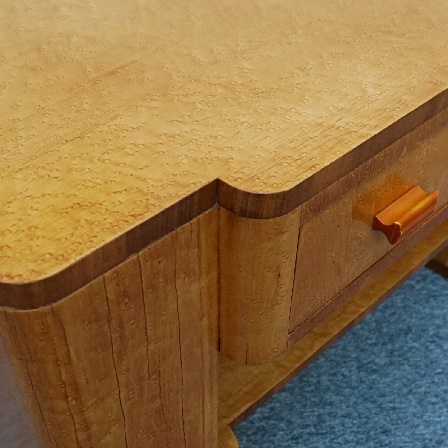 Art Deco Birdseye Maple Veneered Sideboard by Harry & Lou Epstein - Jeroen Markies Art Deco