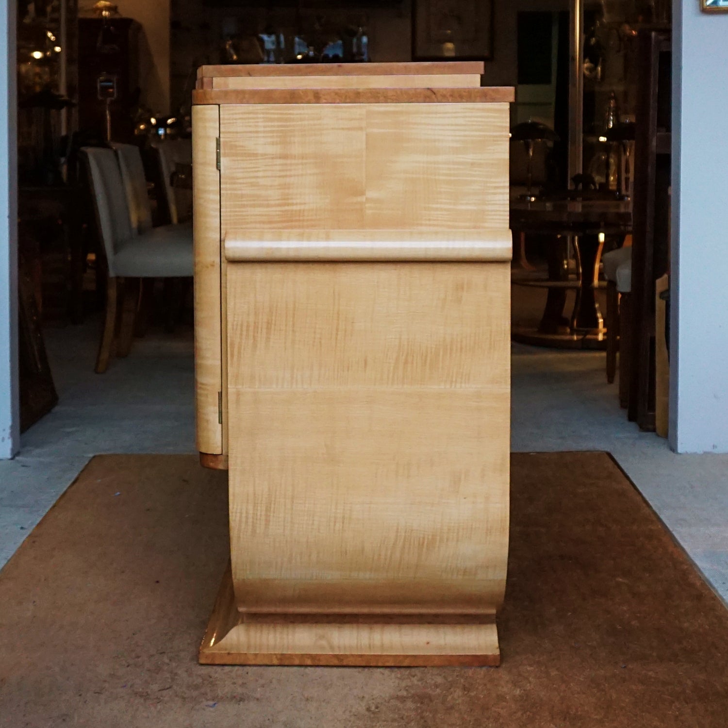 Harry & Lou Epstein Art Deco Sideboard - Jeroen Markies Art Deco