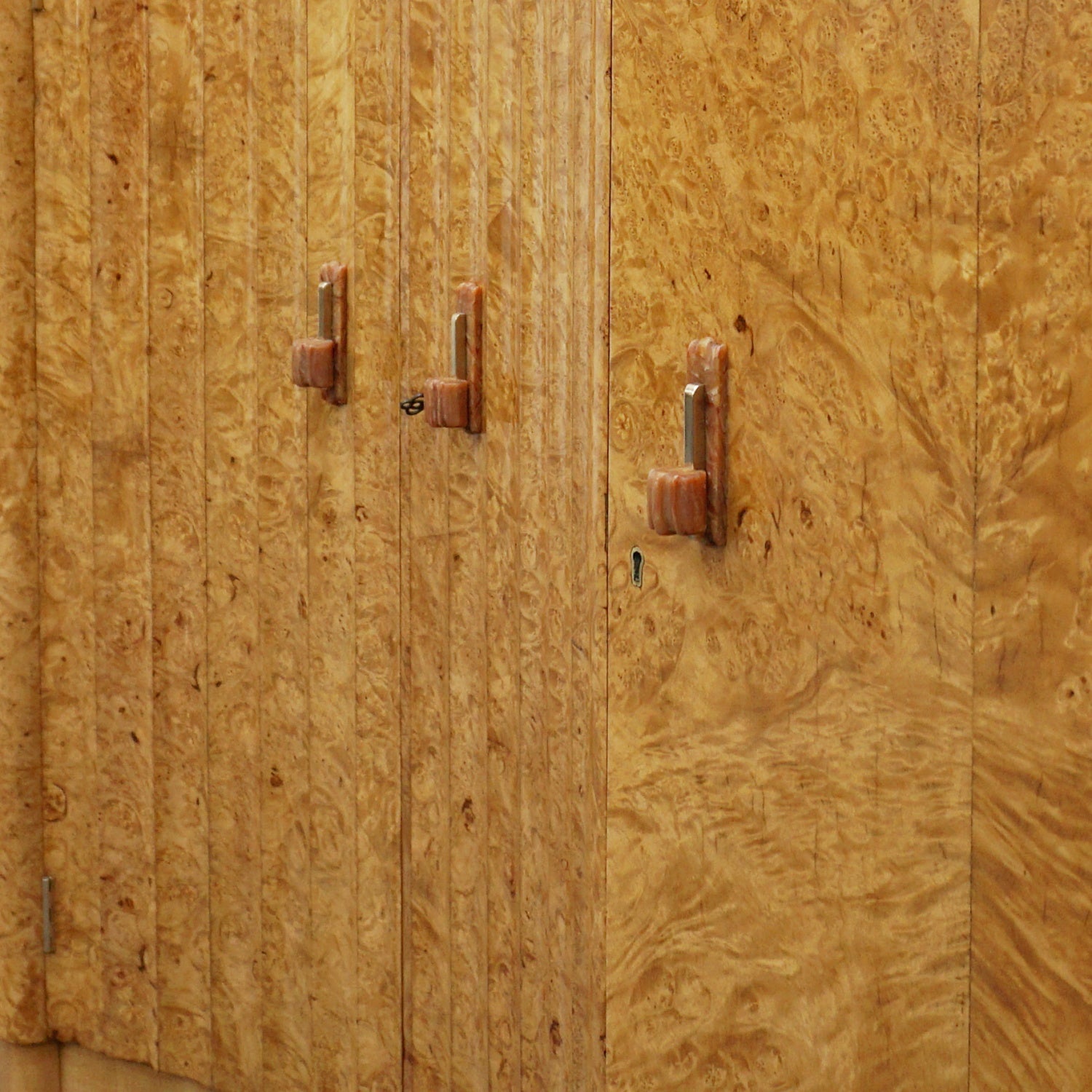 Art Deco Sideboard by Harry & Lou Epstein English Circa 1930 veneered in burr walnut with original bakelite handles. Vintage Art Deco - Jeroen Markies Art Deco