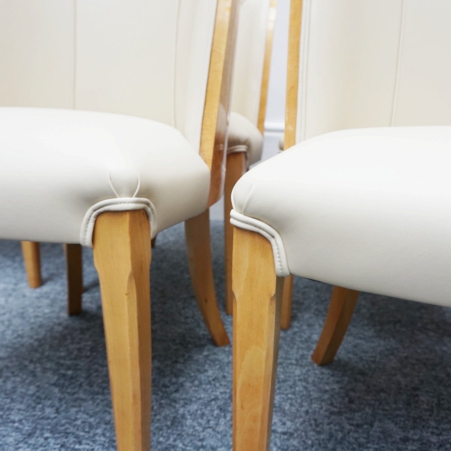 Art Deco Six Seat Dining Suite by Harry & Lou Epstein English, Circa 1930 - Jeroen Markies Art Deco