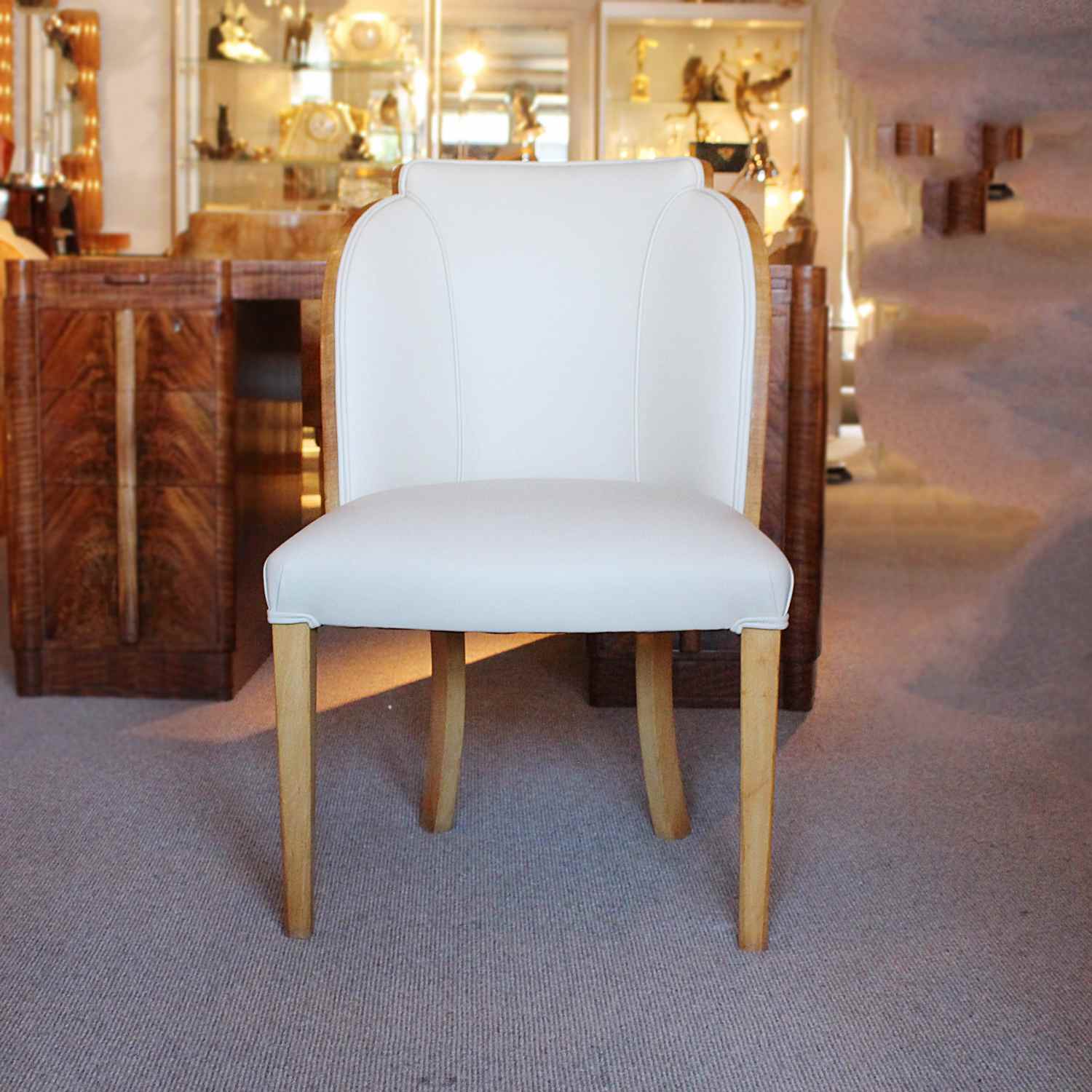 Epstein Art Deco six seat dining suite in walnut and cream leather at Jeroen Markies