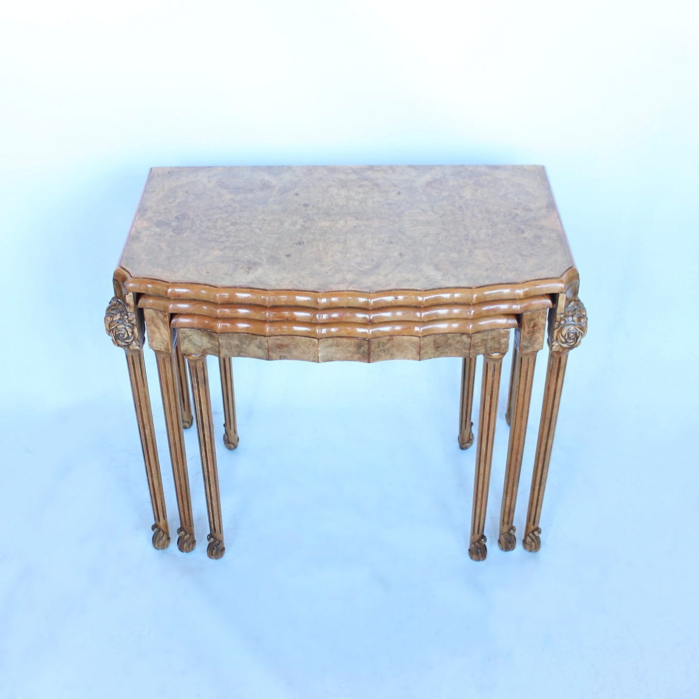 Epstein Art Deco nest of tables in burr walnut circa 1930 at Jeroen Markies