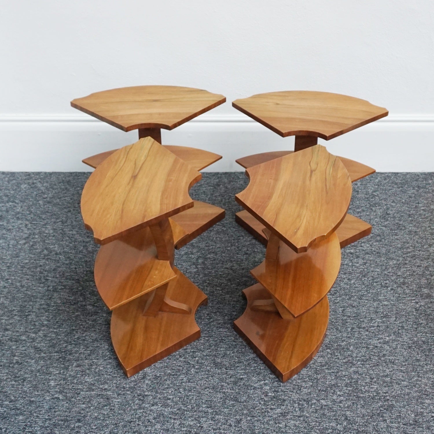 An Art Deco Nest of Tables Burr Walnut Vintage 1930's Furniture Harry & Lou Epstein - Jeroen Markies Art Deco