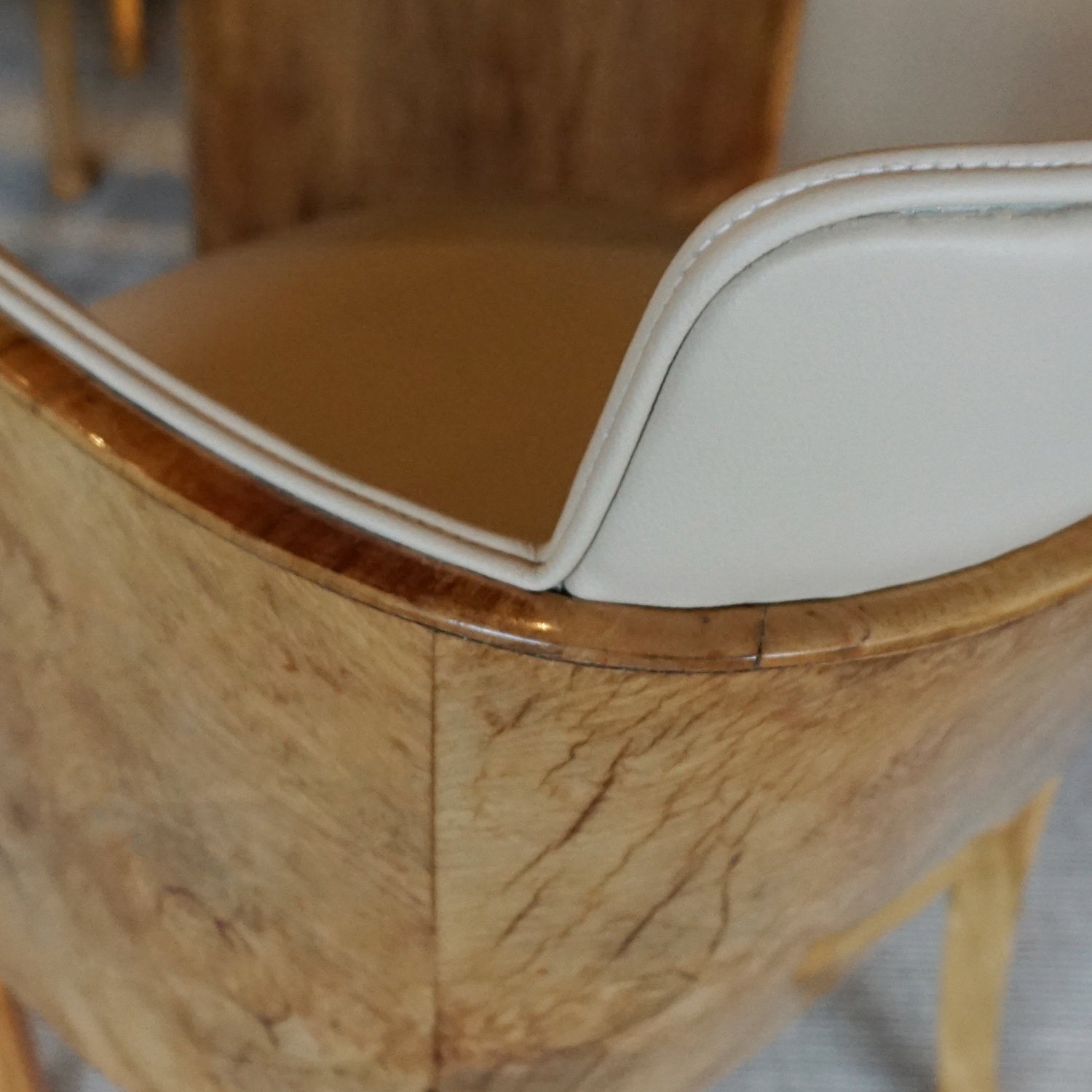 Art Deco Dining Suite by Maple & Co Vintage 6 Seat Dining Suite - Jeroen Markies Art Deco