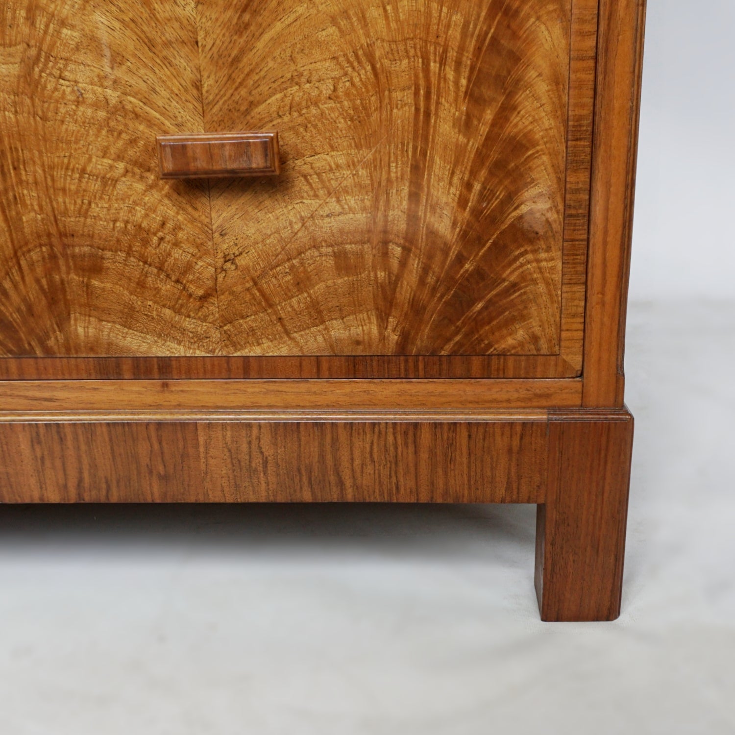 Art Deco Chest of Drawers by Heal's of London Jeroen Markies Art Deco