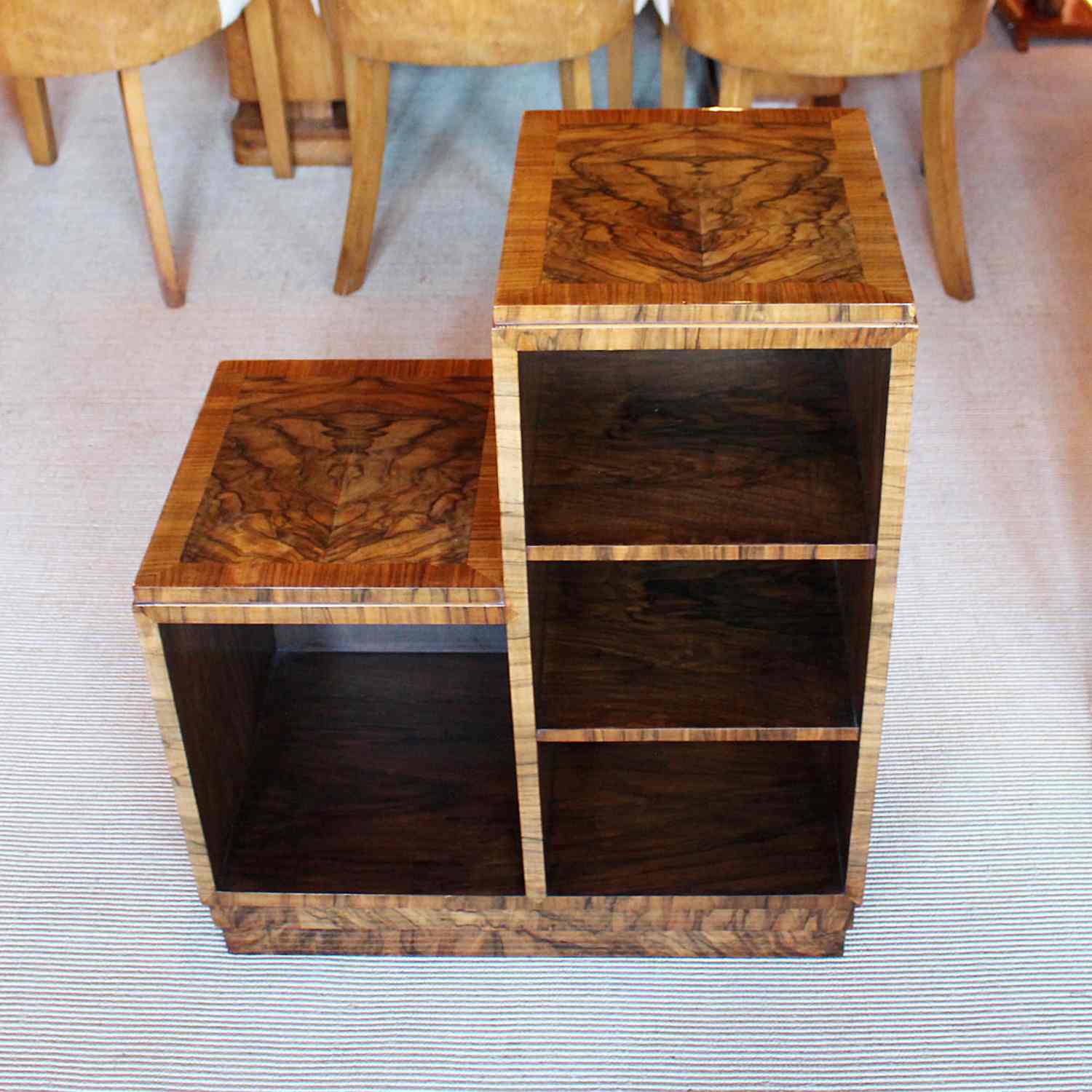 An Art Deco bookcase by Heal's of London at Jeroen Markies